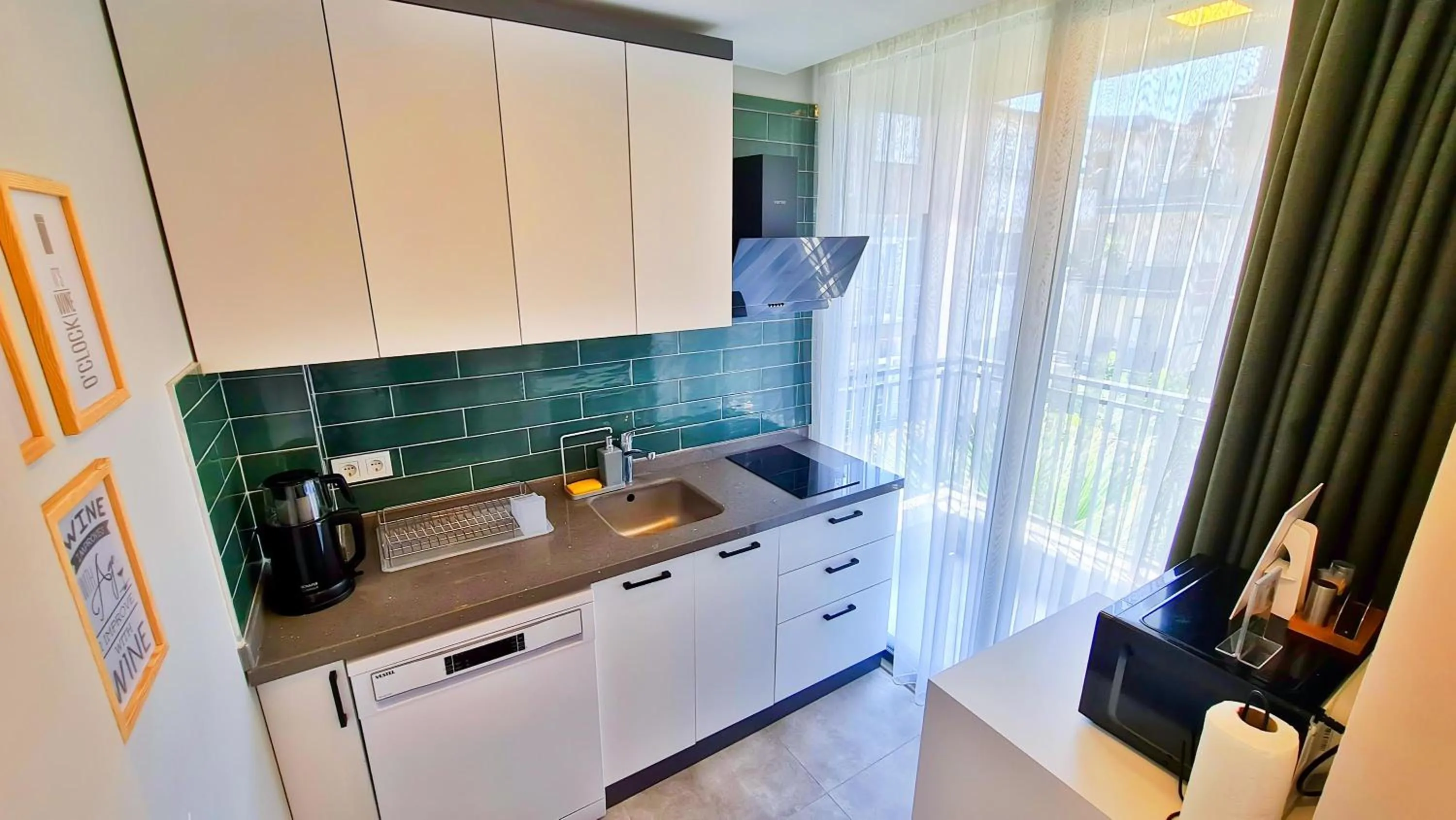 Kitchen or kitchenette in Letstay Sweet Home Mint