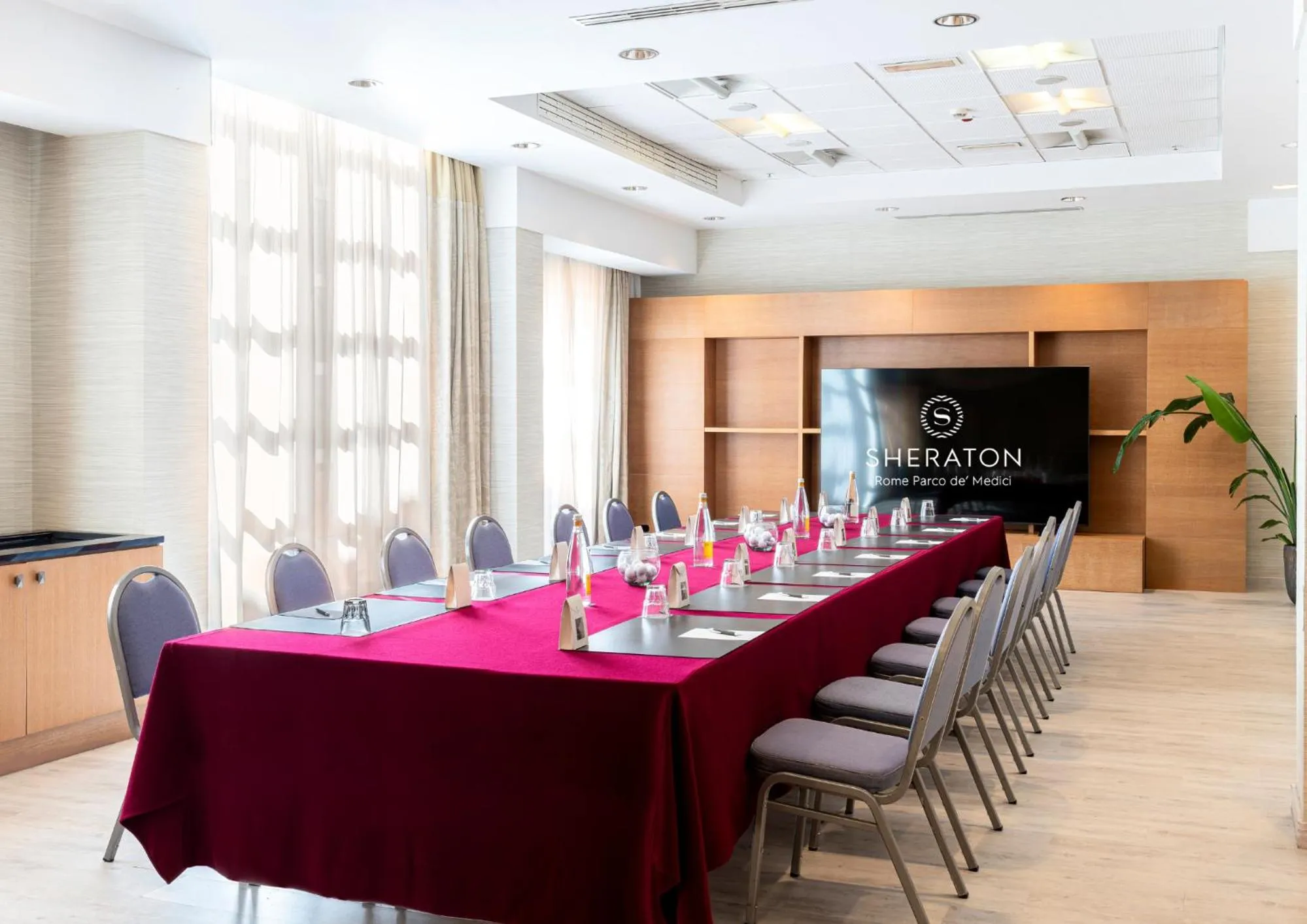 Meeting/conference room in Sheraton Rome Parco de Medici