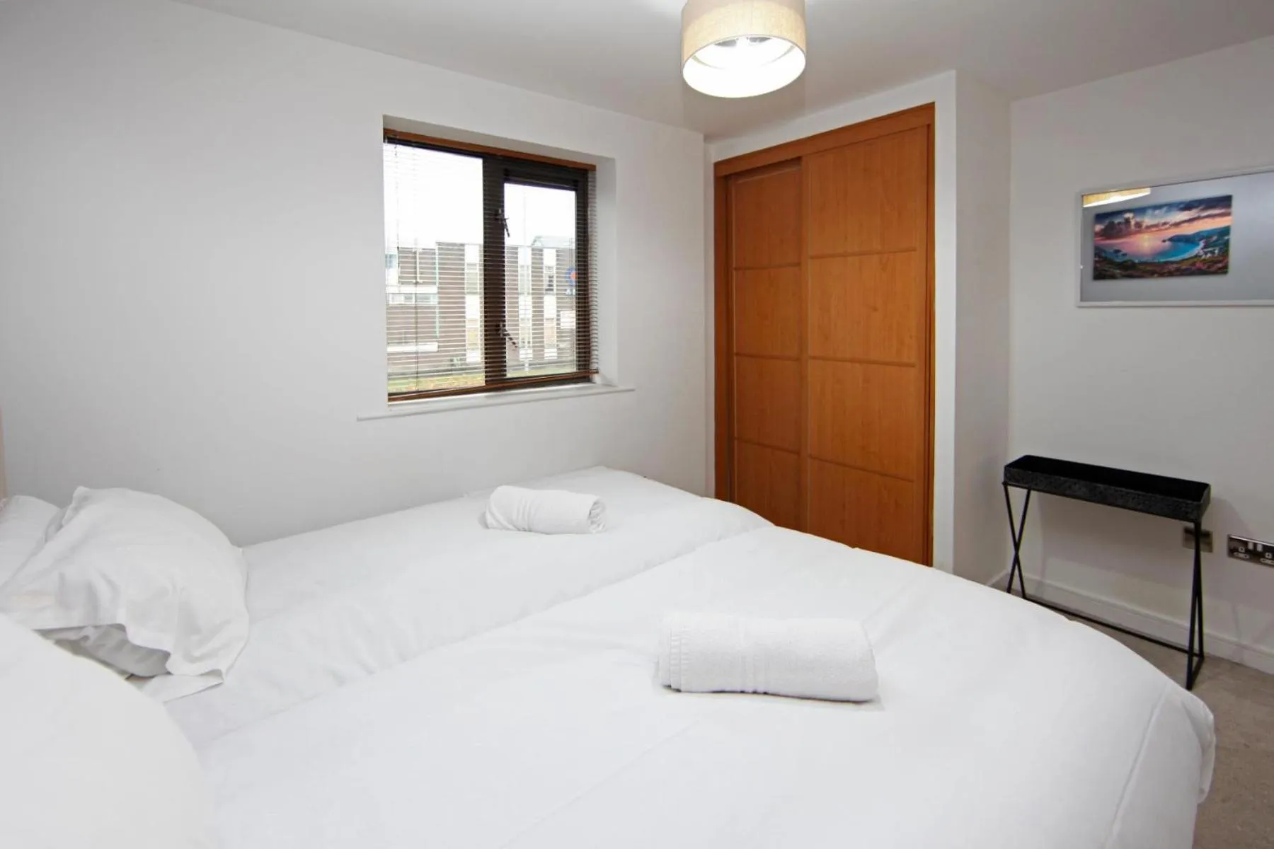 Bed in Albion Street Apartments