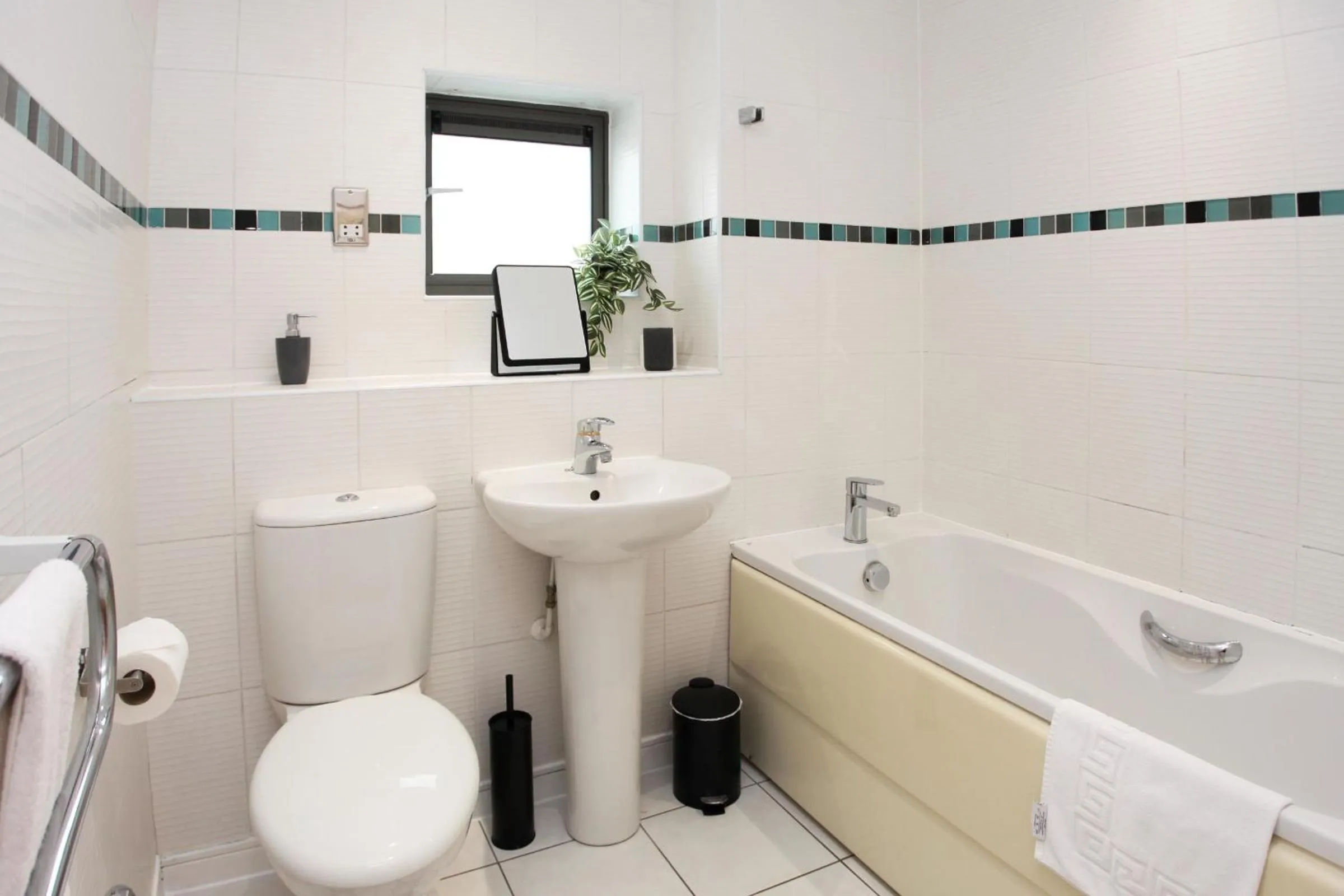 Bathroom in Albion Street Apartments