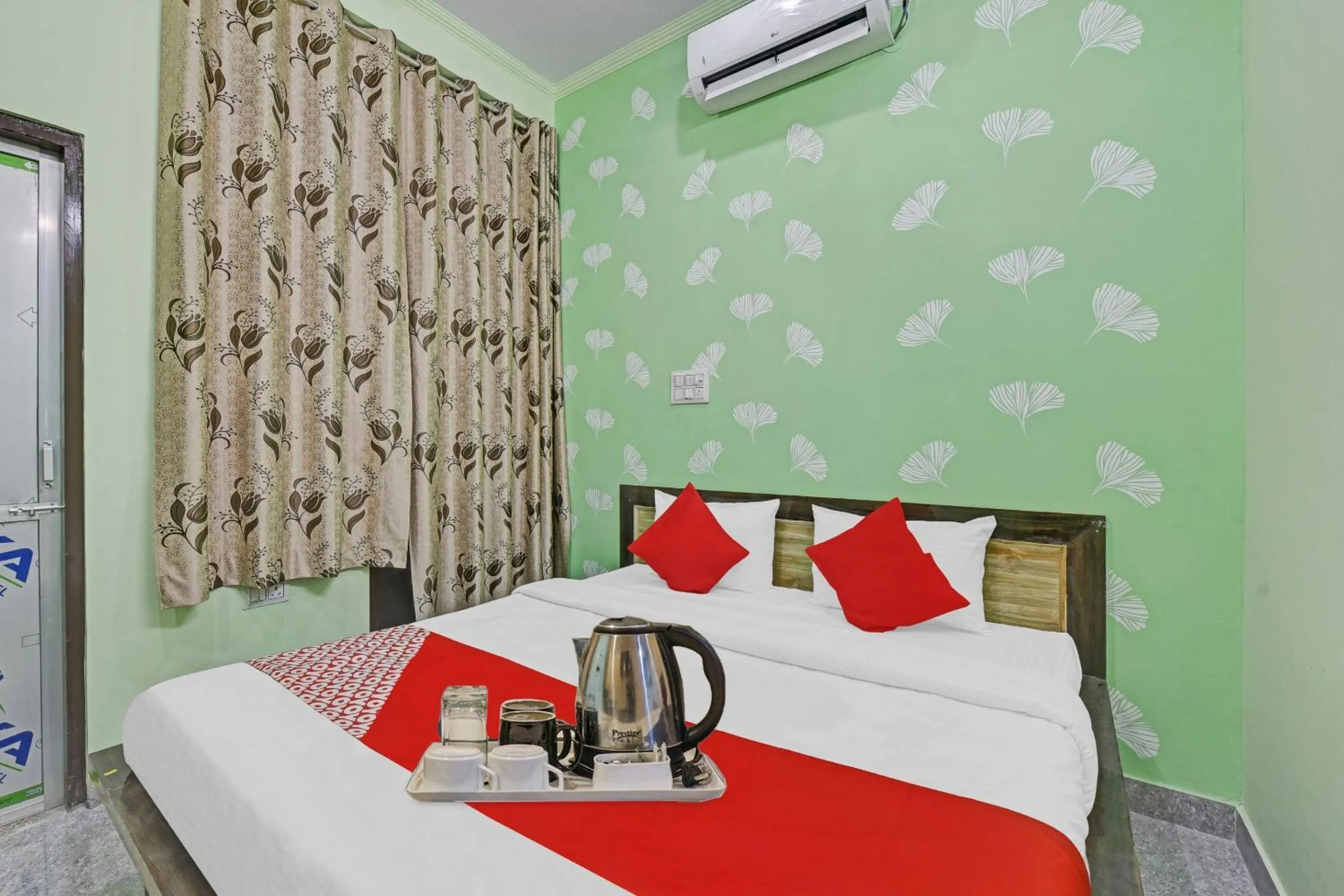 Bedroom in Hotel O Jmd Hotel