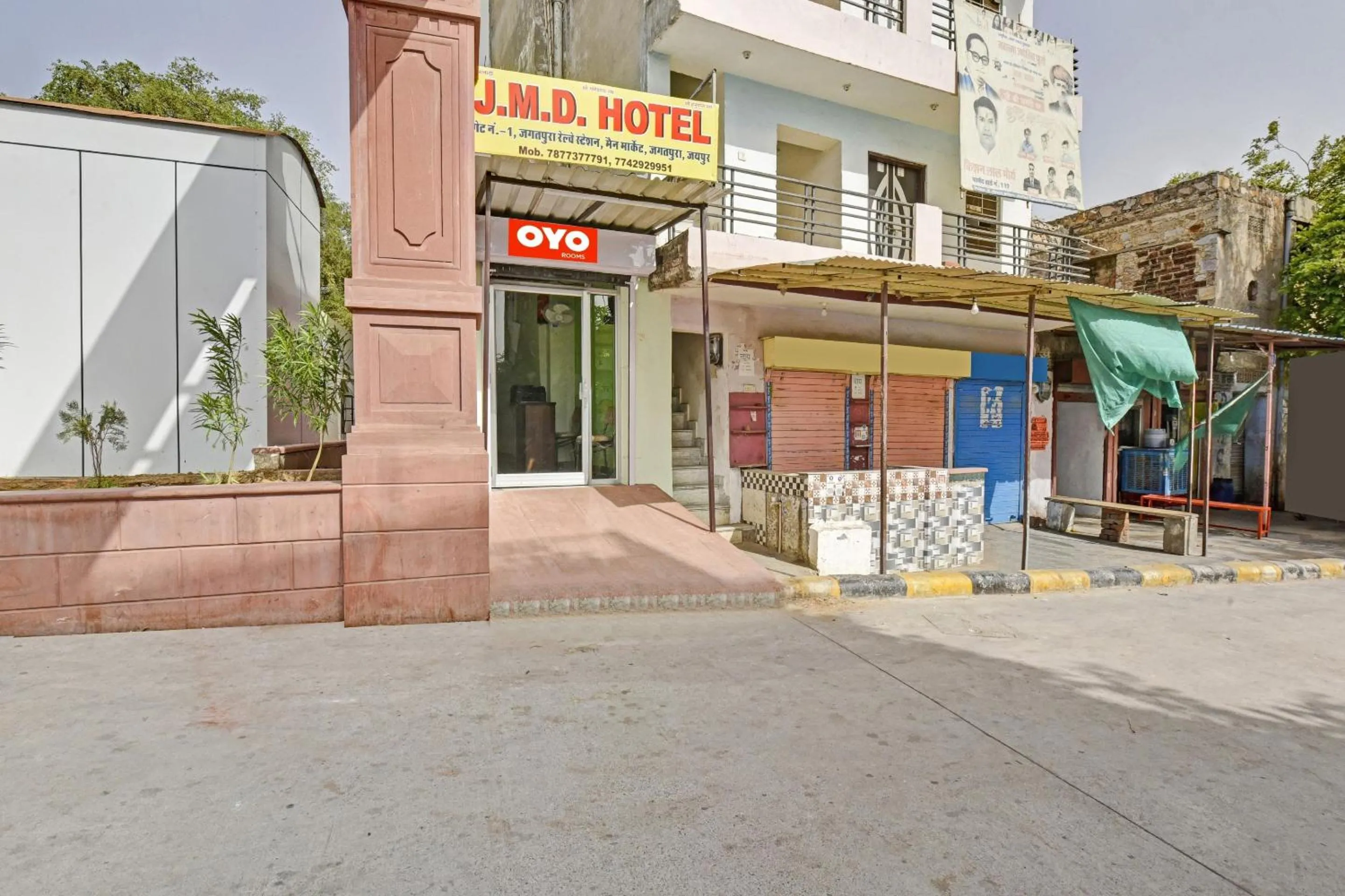 Facade/entrance in Hotel O Jmd Hotel