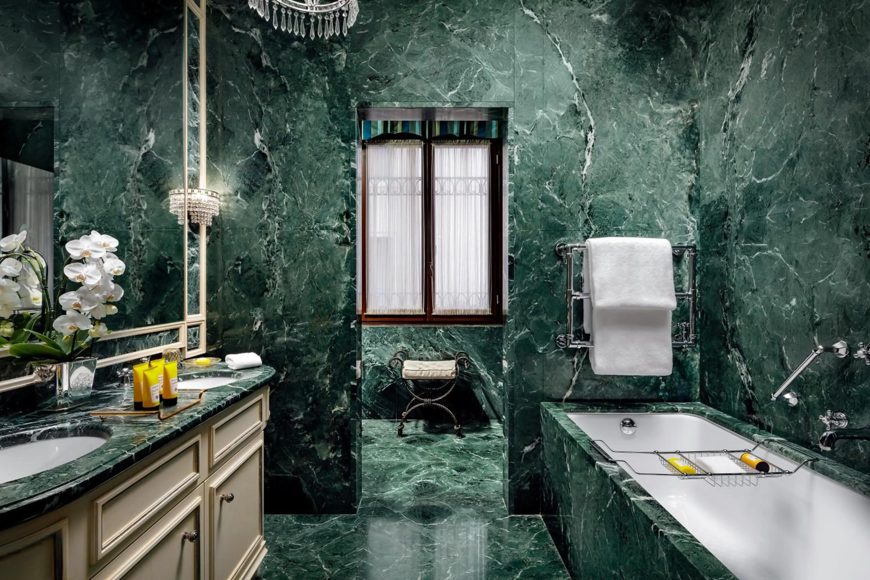 Bathroom in The Gritti Palace, a Luxury Collection Hotel, Venice