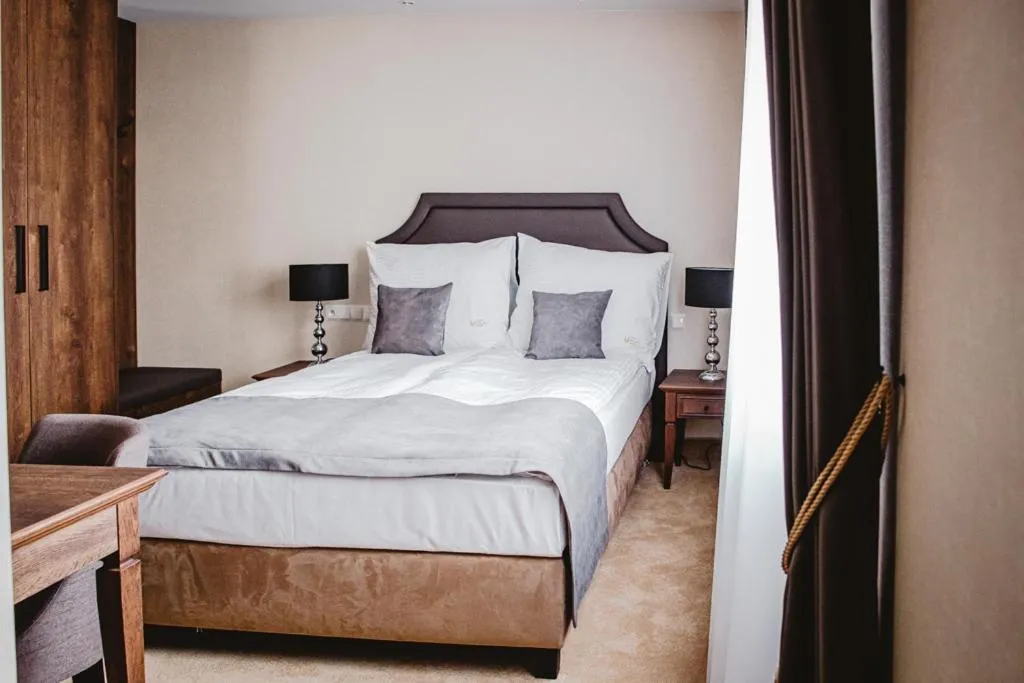 Bed in Pałac Uniejów