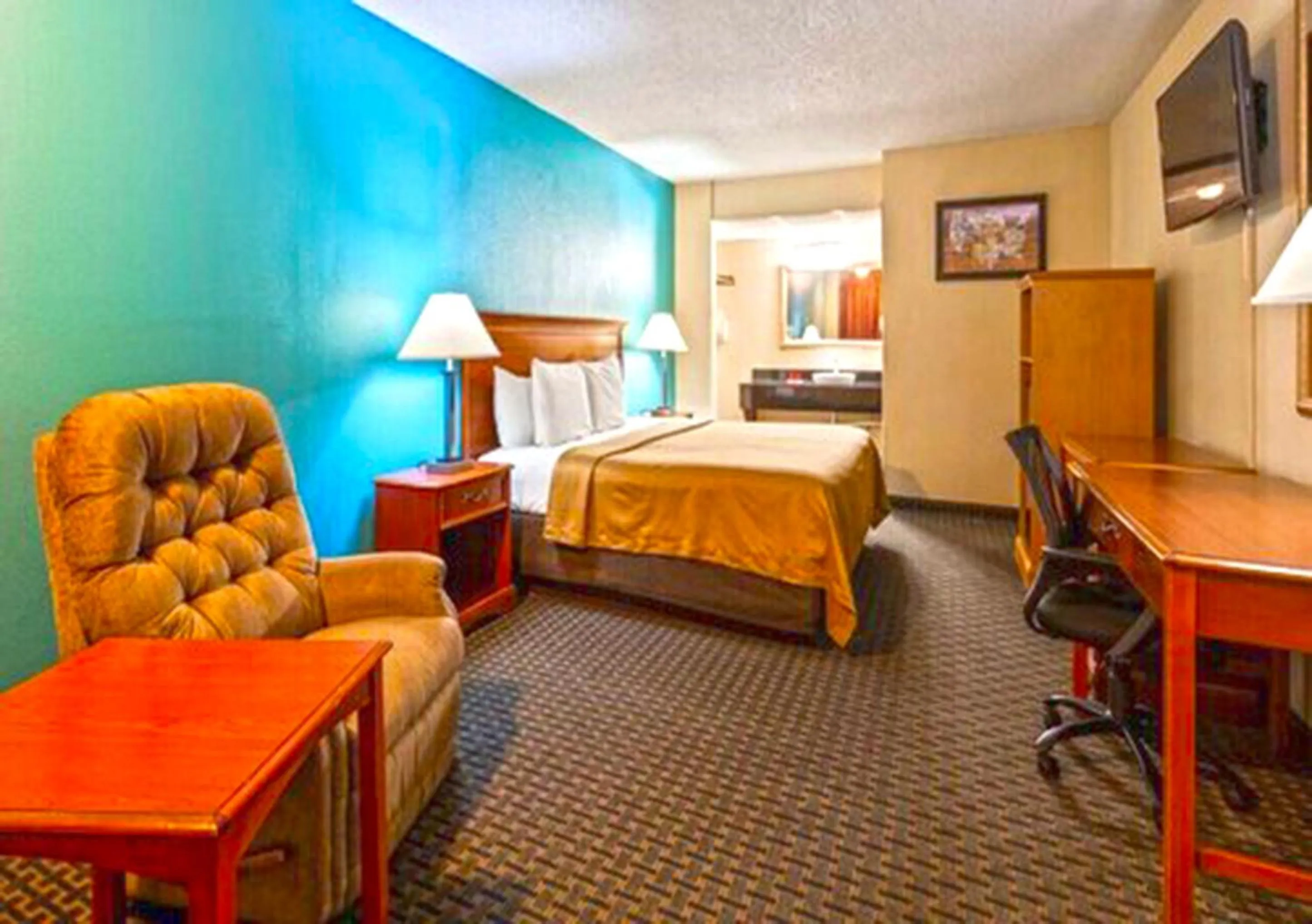 Bed in Marifah Inn Salina