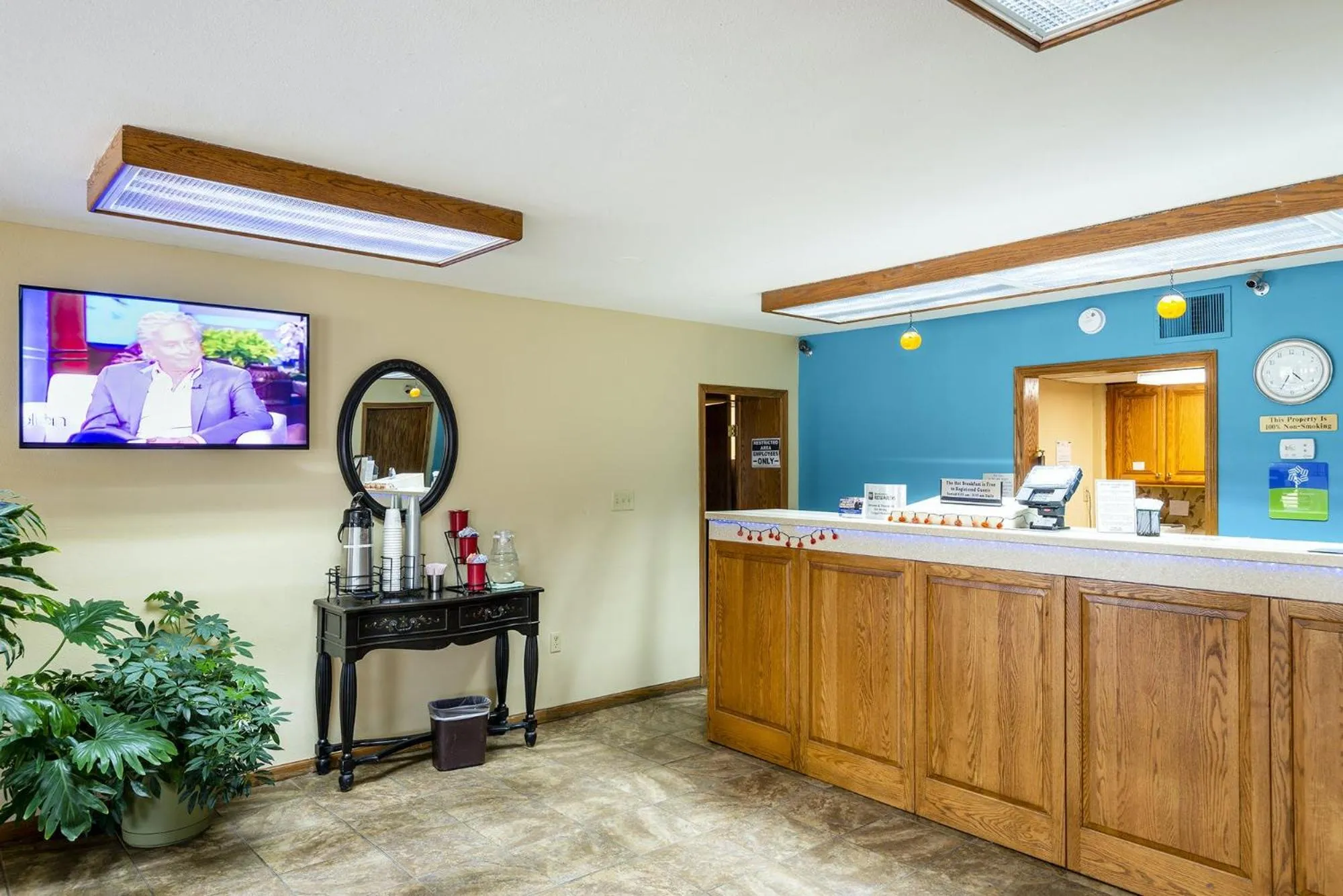 Lobby or reception in Marifah Inn Salina