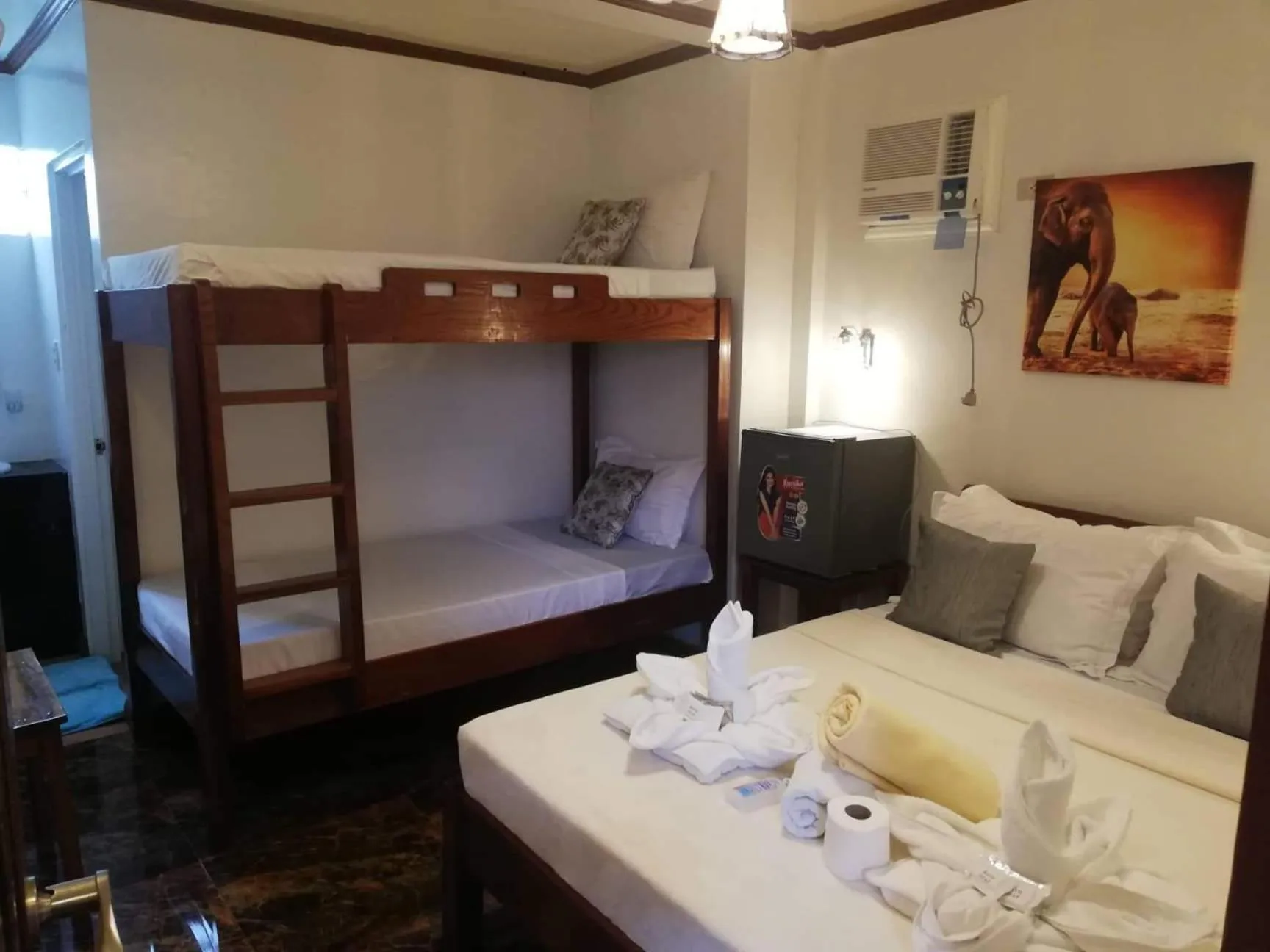 bunk bed, Bed in Balay Paragua