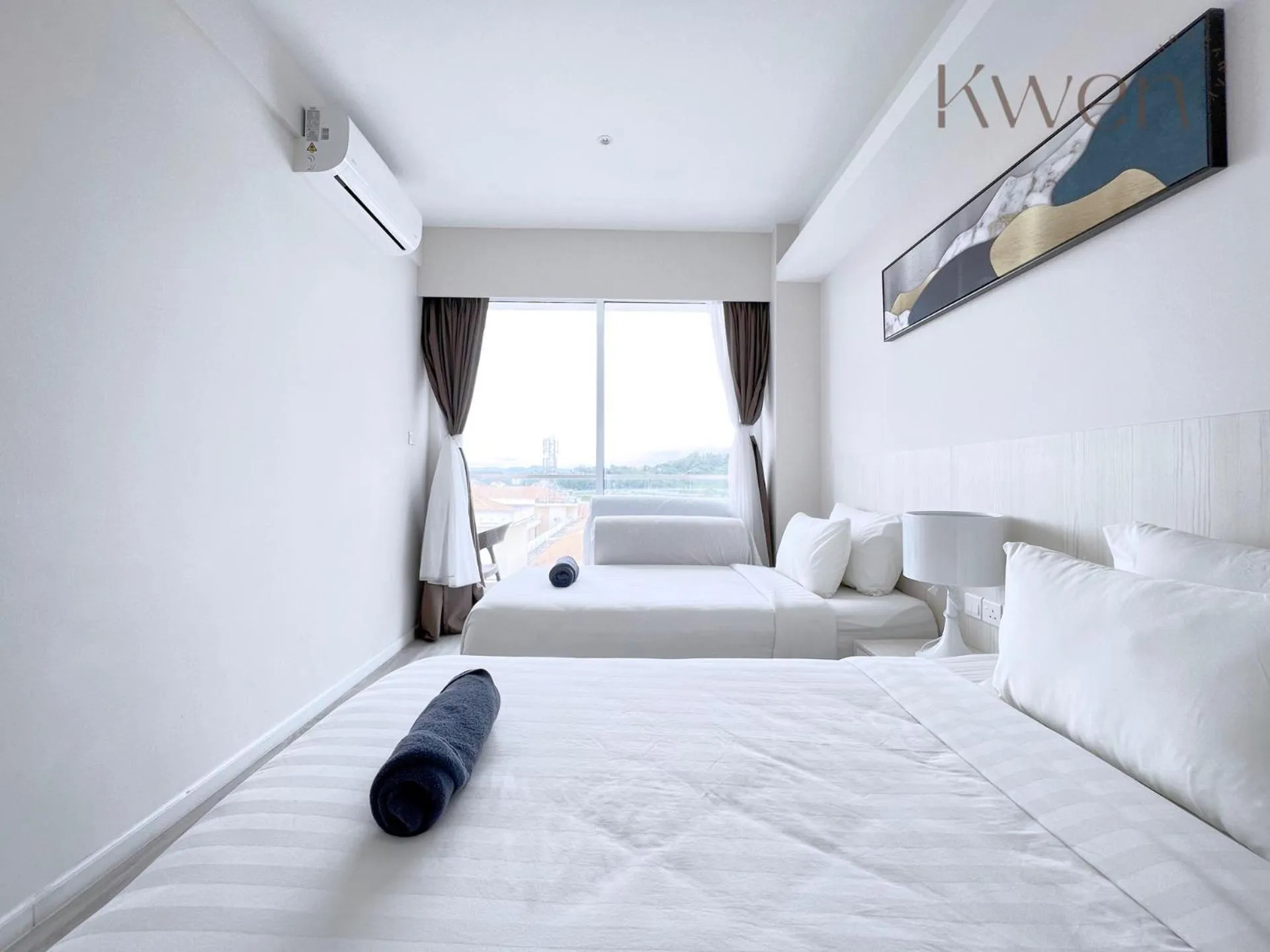 Bedroom, Bed in KWEN Suites-Tanjung Aru InfinityPool Seaview/Airport View
