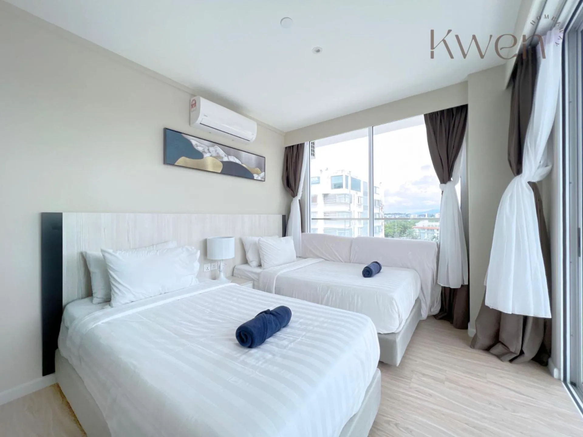 Bedroom, Bed in KWEN Suites-Tanjung Aru InfinityPool Seaview/Airport View