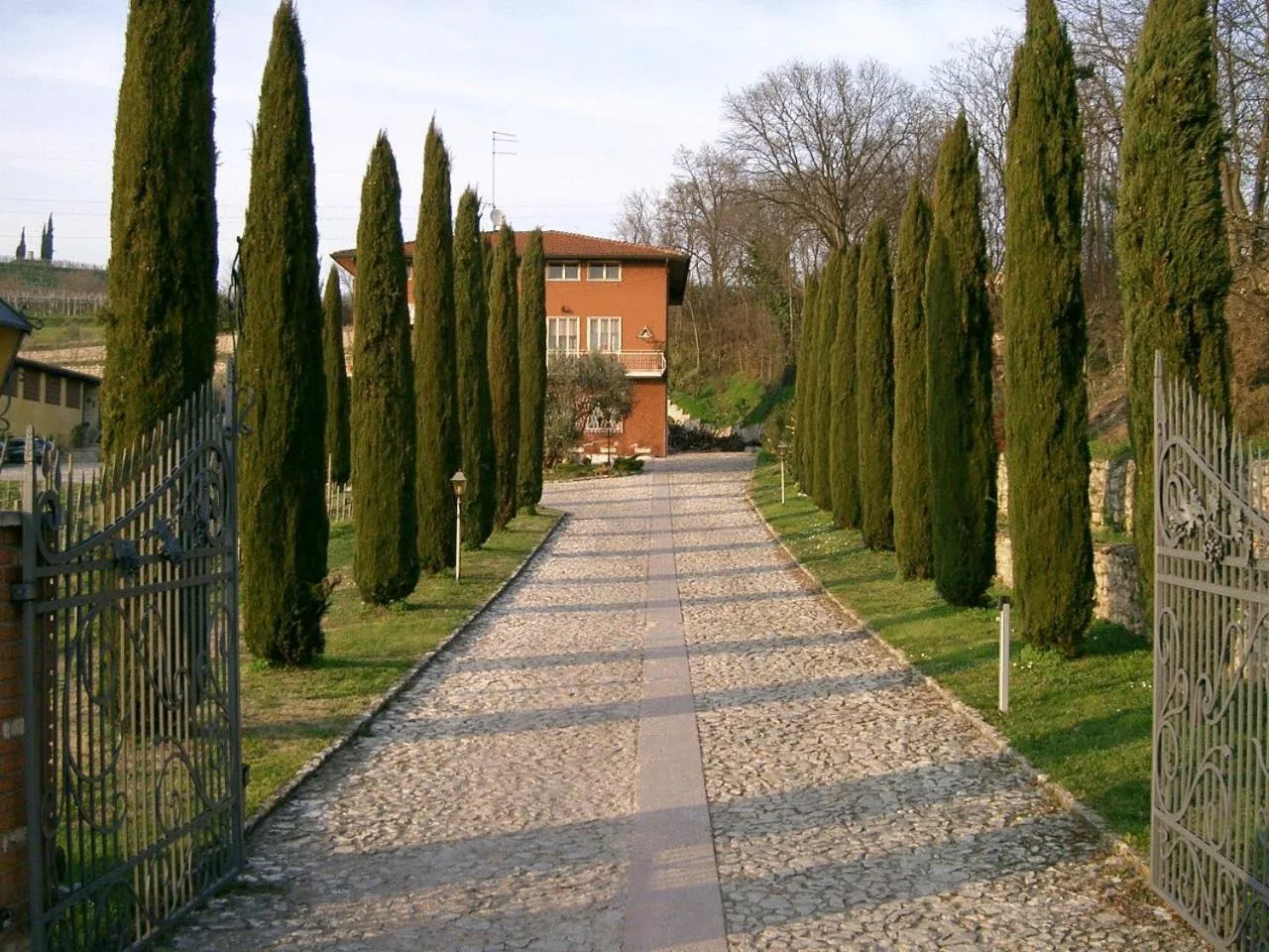 Facade/entrance in Monte Tondo Winery