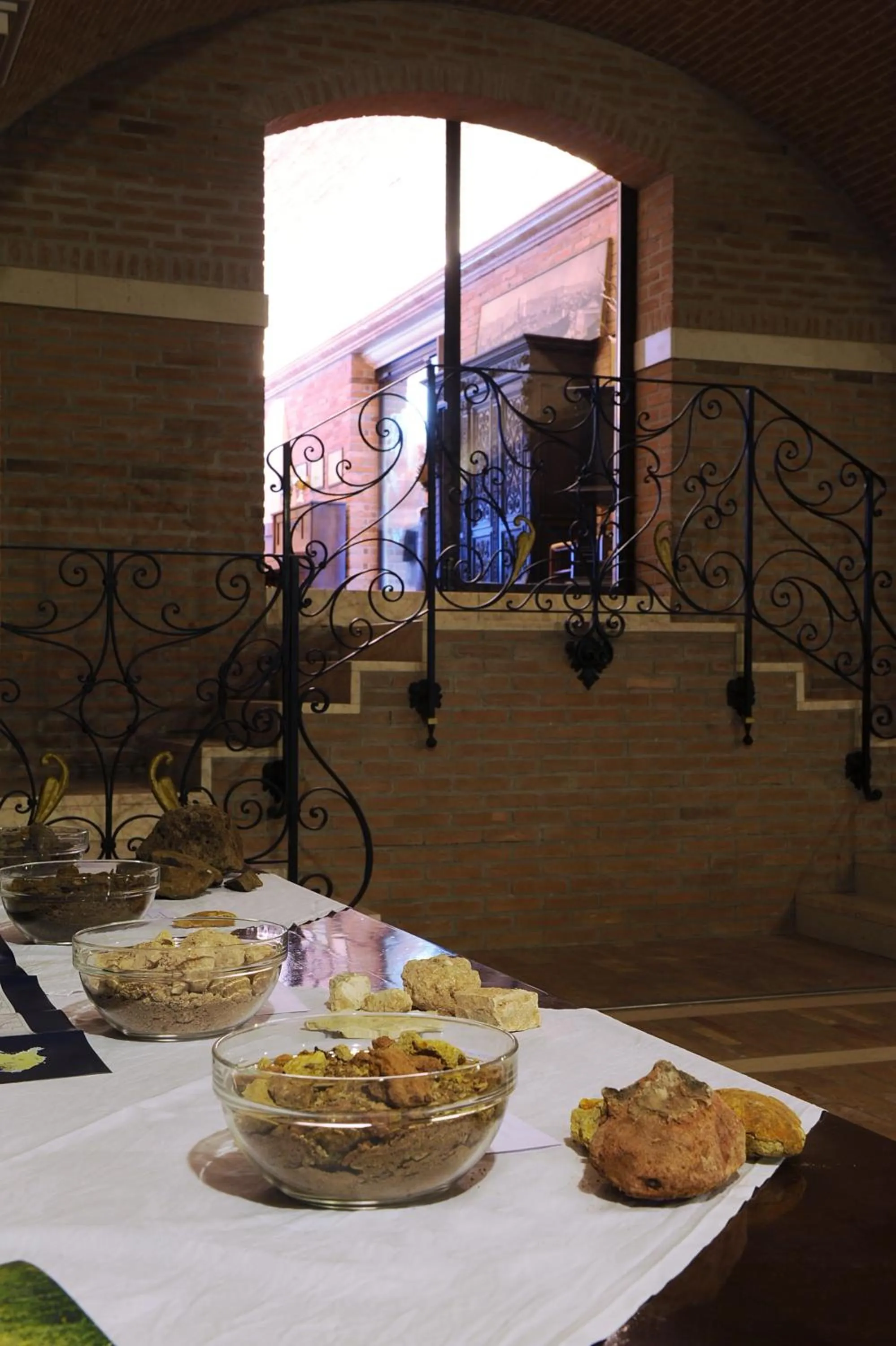 Decorative detail in Monte Tondo Winery