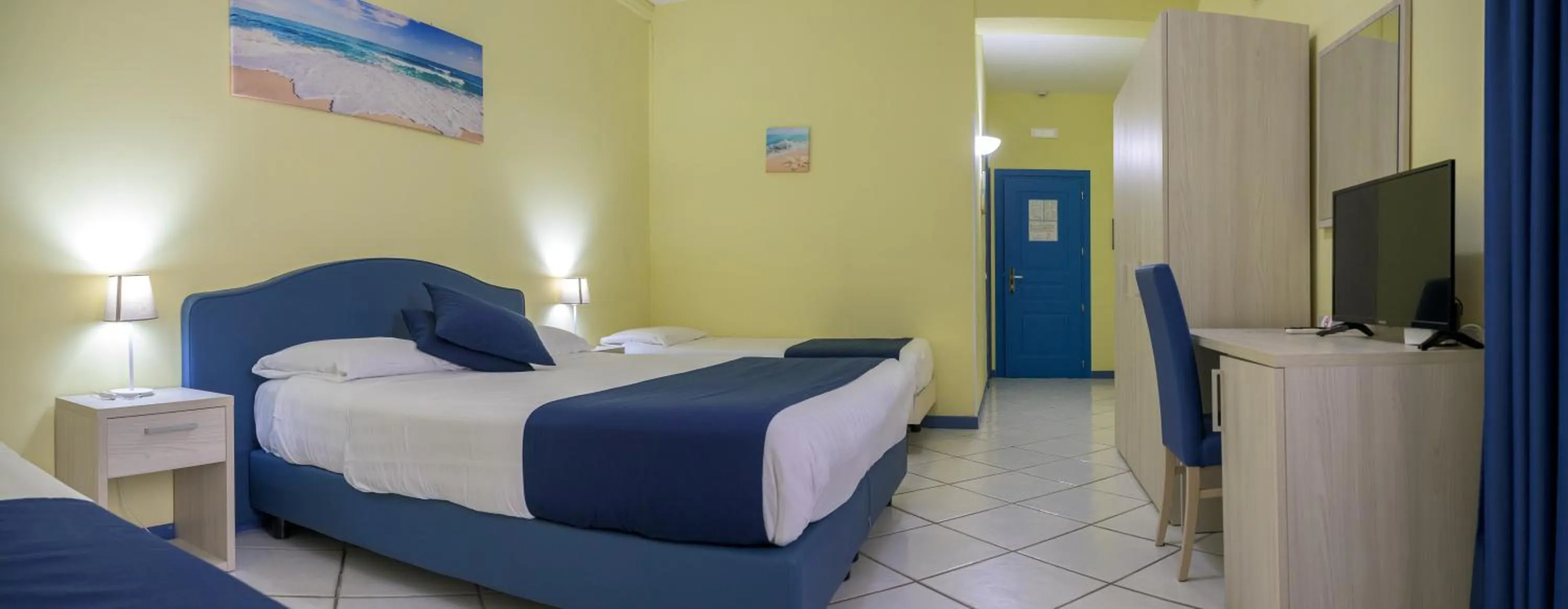 Bedroom, Bed in Hotel Centro Congressi Polo Nautico