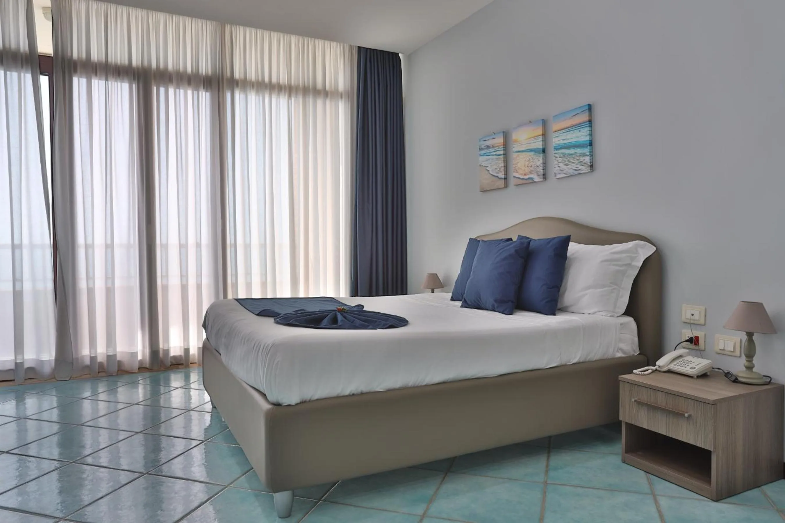 Bedroom, Bed in Hotel Centro Congressi Polo Nautico