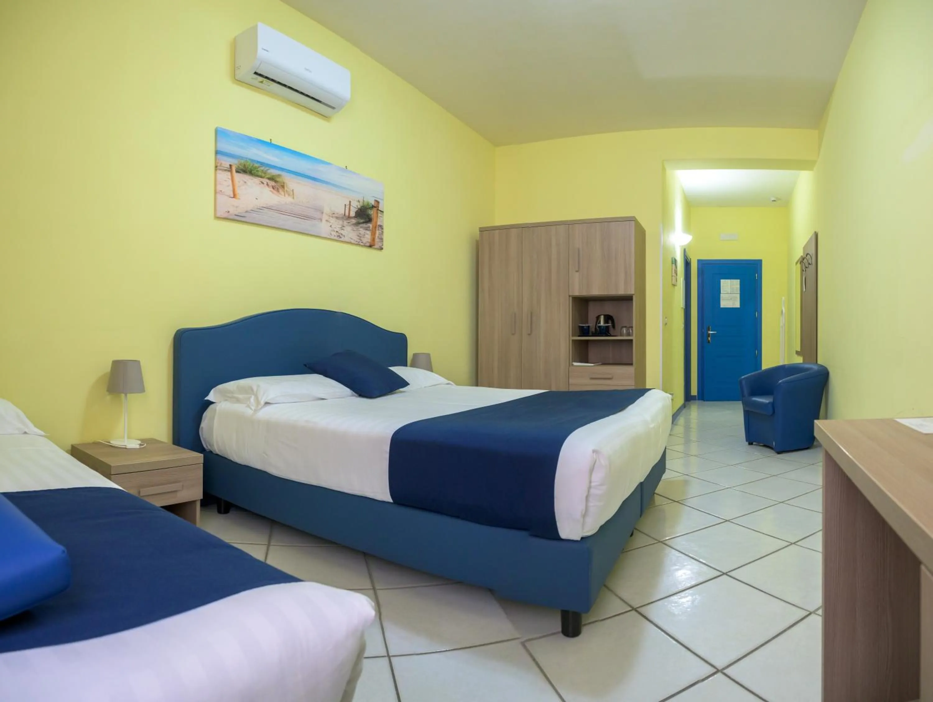 Bedroom, Bed in Hotel Centro Congressi Polo Nautico