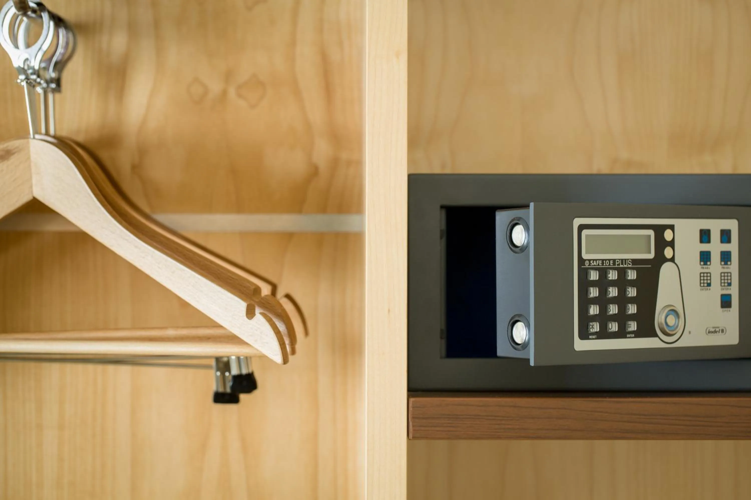 safe in UNA HOTELS Cesena Nord