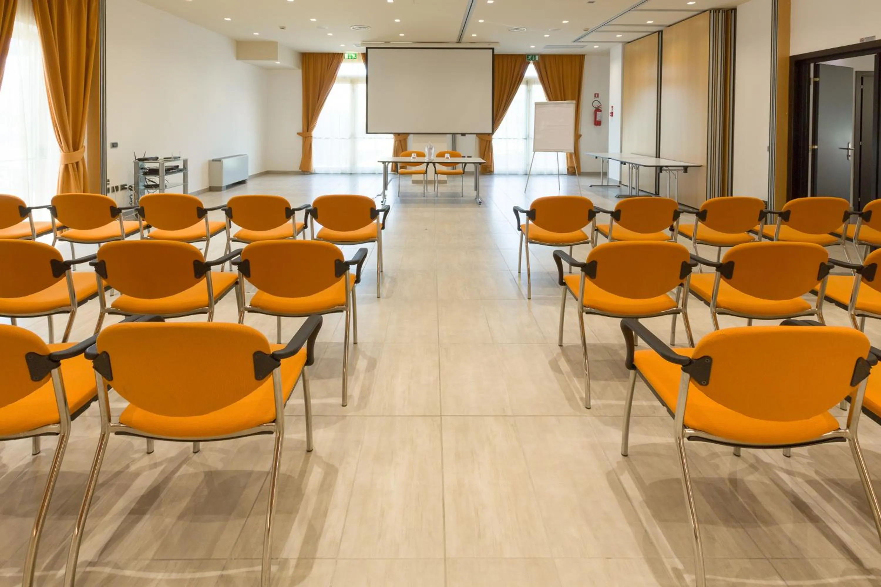 Meeting/conference room in UNA HOTELS Cesena Nord