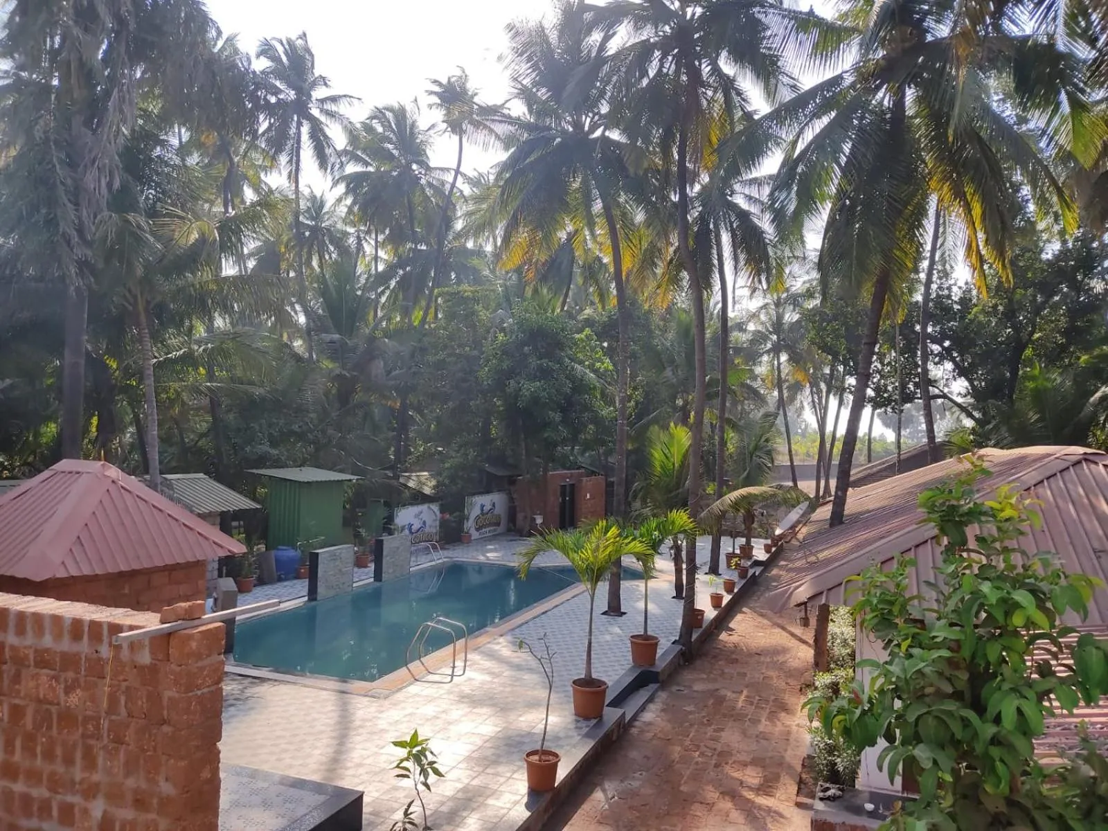 Swimming pool in Cocorico Beach Resort
