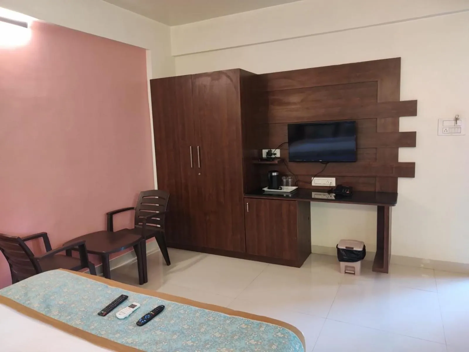 Bedroom in Cocorico Beach Resort