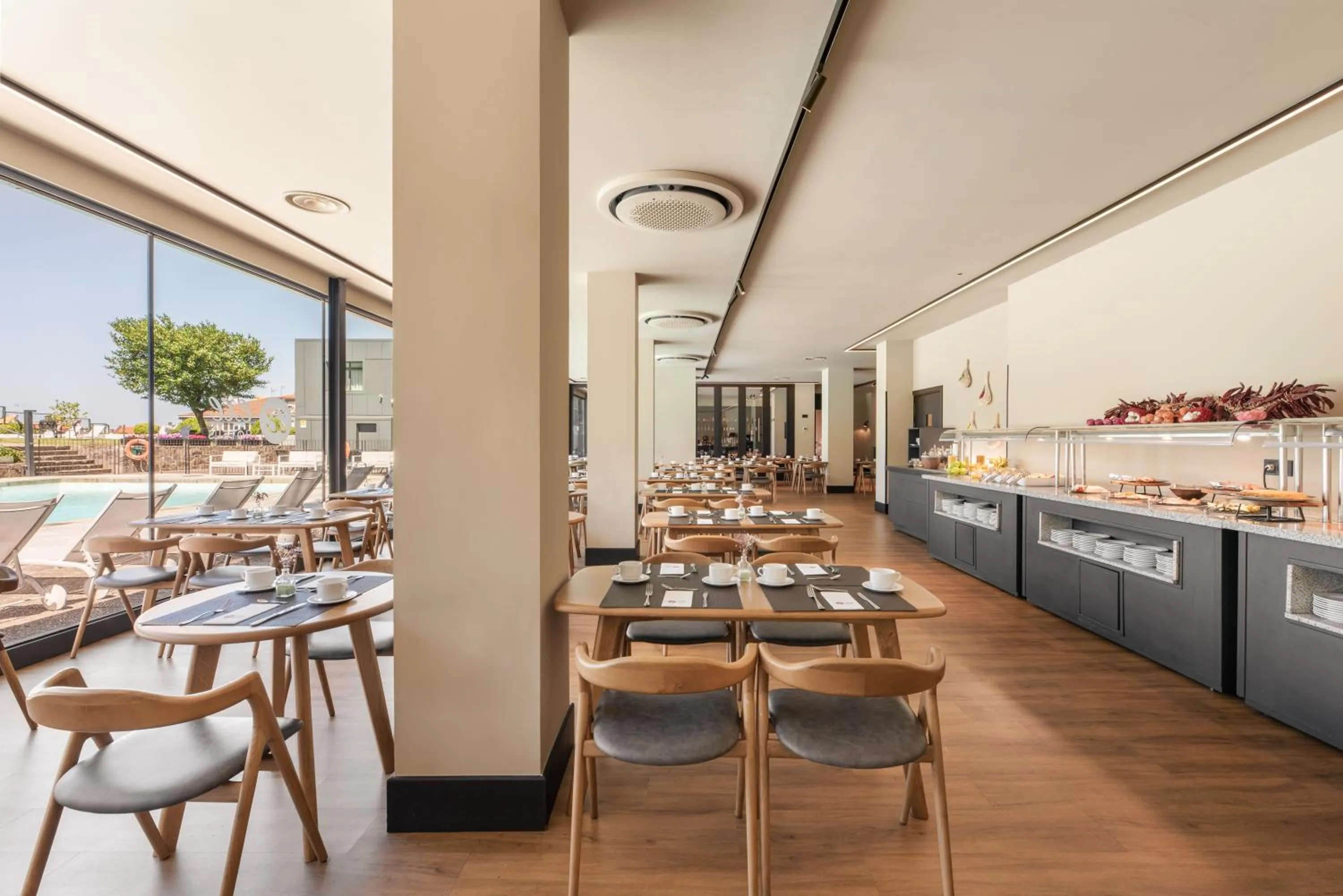 Dining area in Exe Peregrino