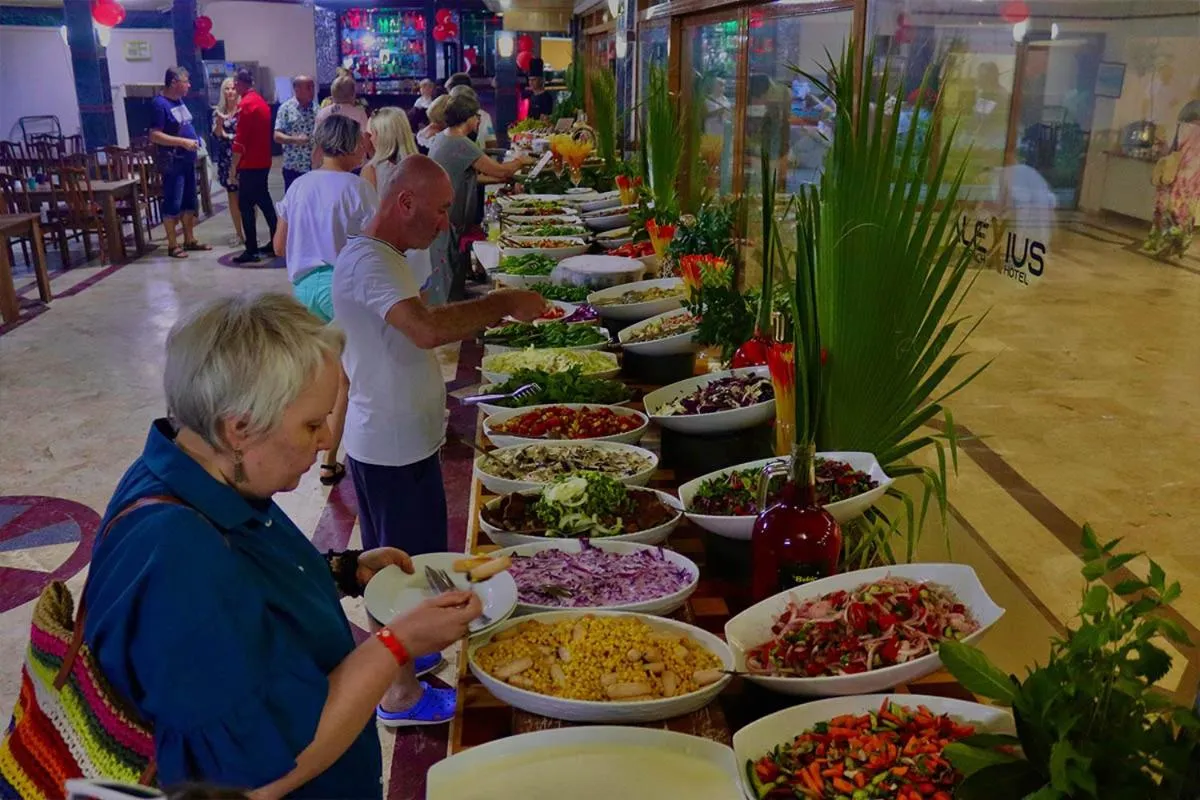 Restaurant/places to eat in Alexius Beach Hotel