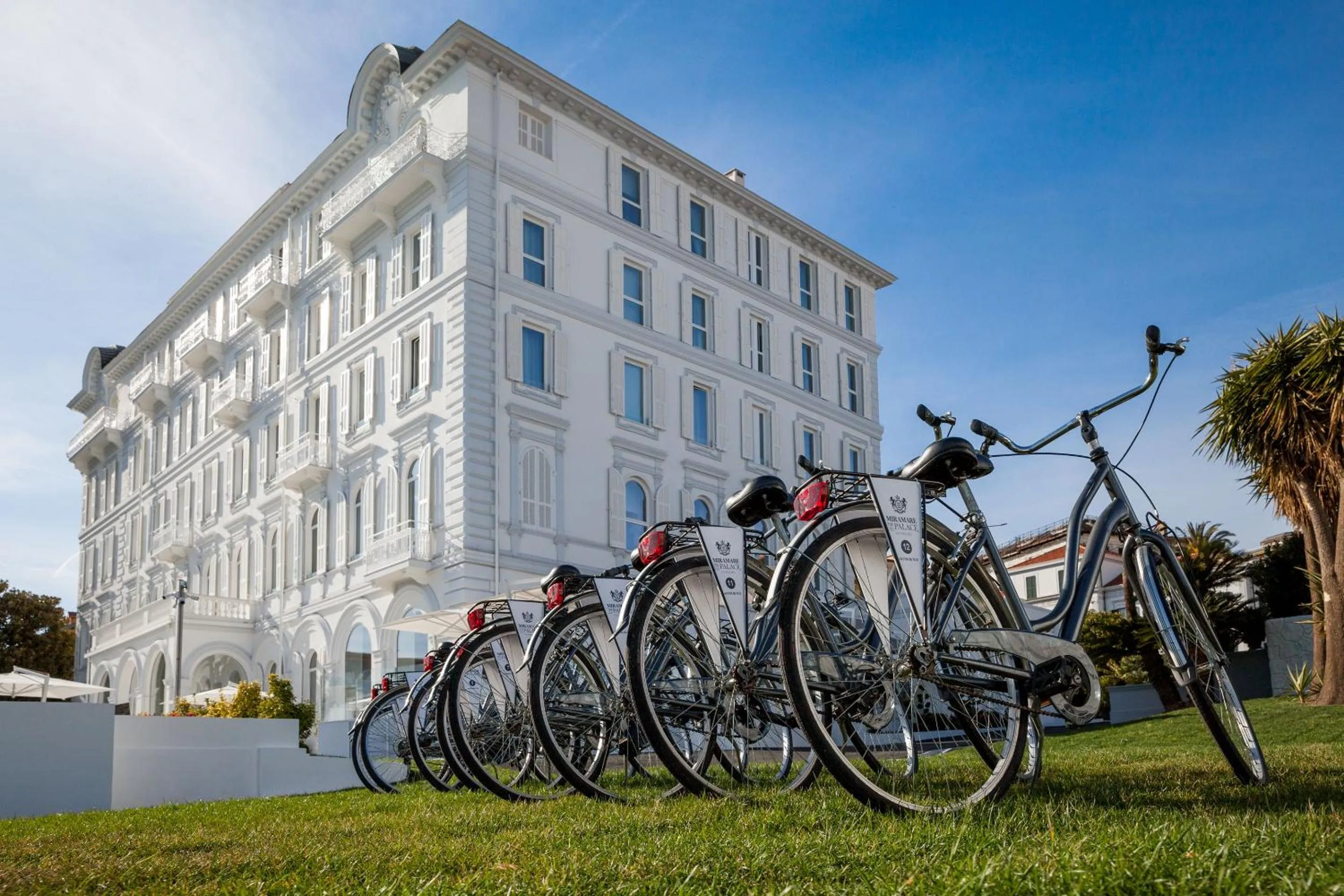 Property building in Miramare The Palace Resort