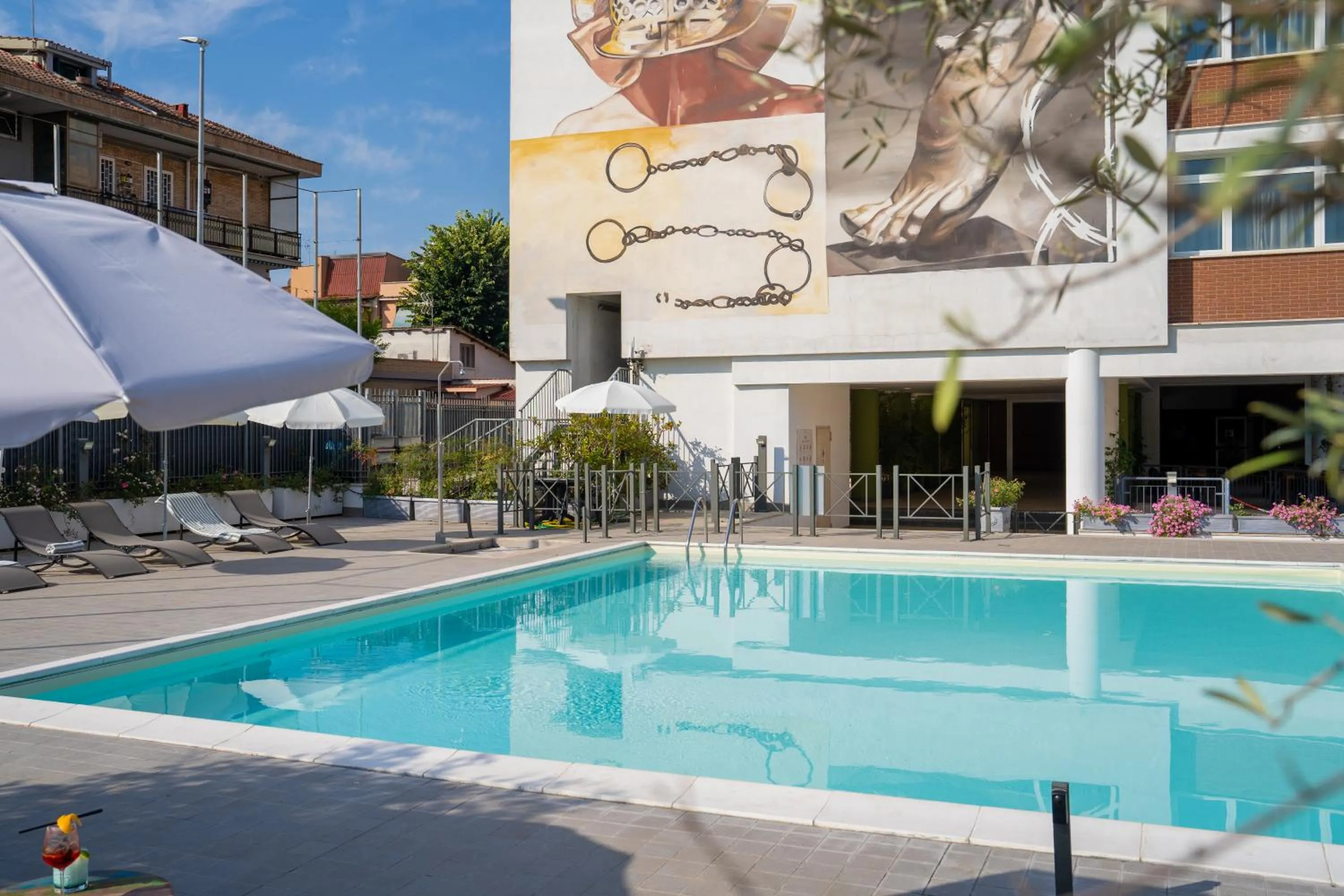 Swimming pool in Hotel Capannelle Roma
