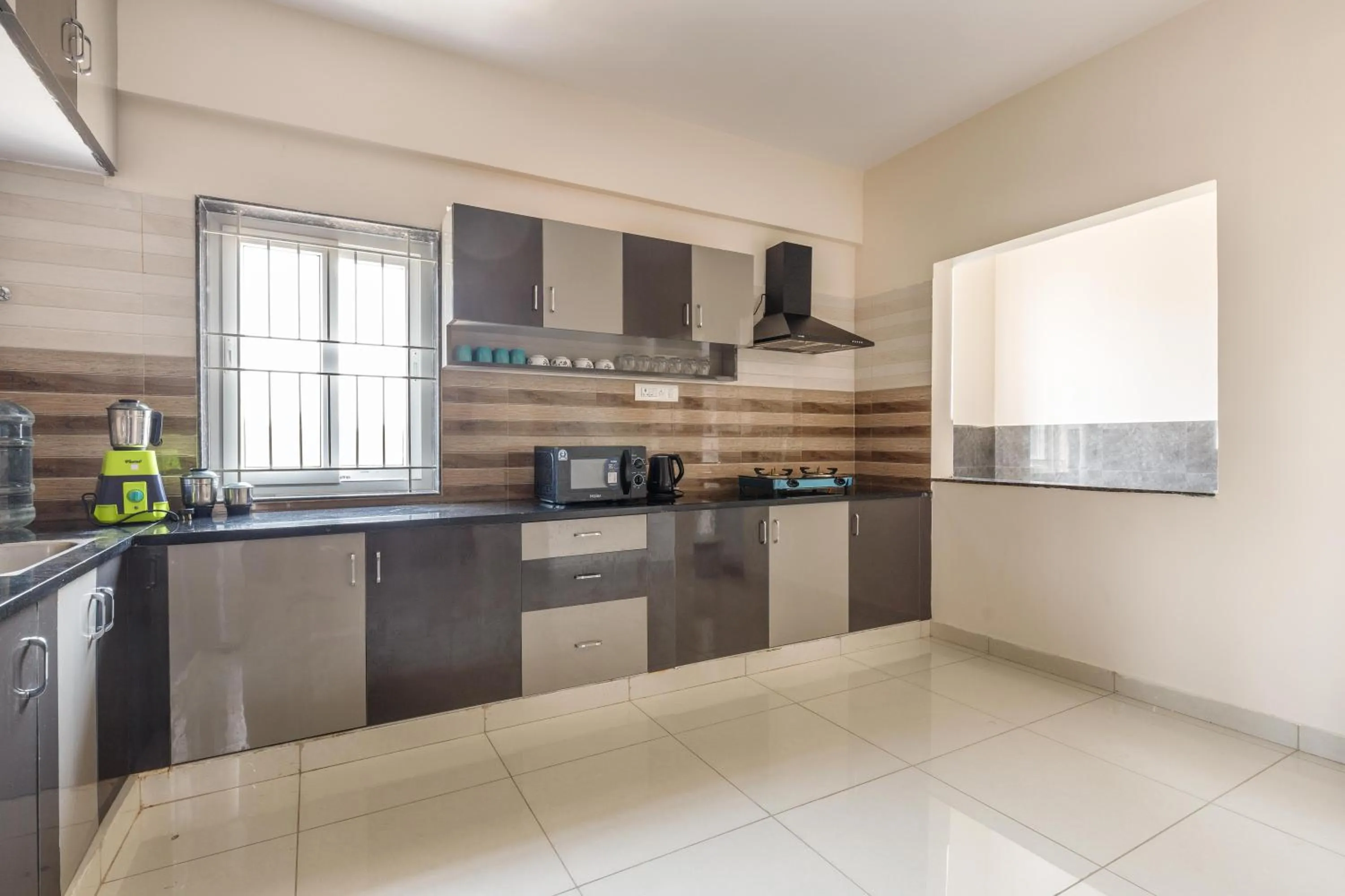 Kitchen or kitchenette in Pinnacle Serviced Apartments