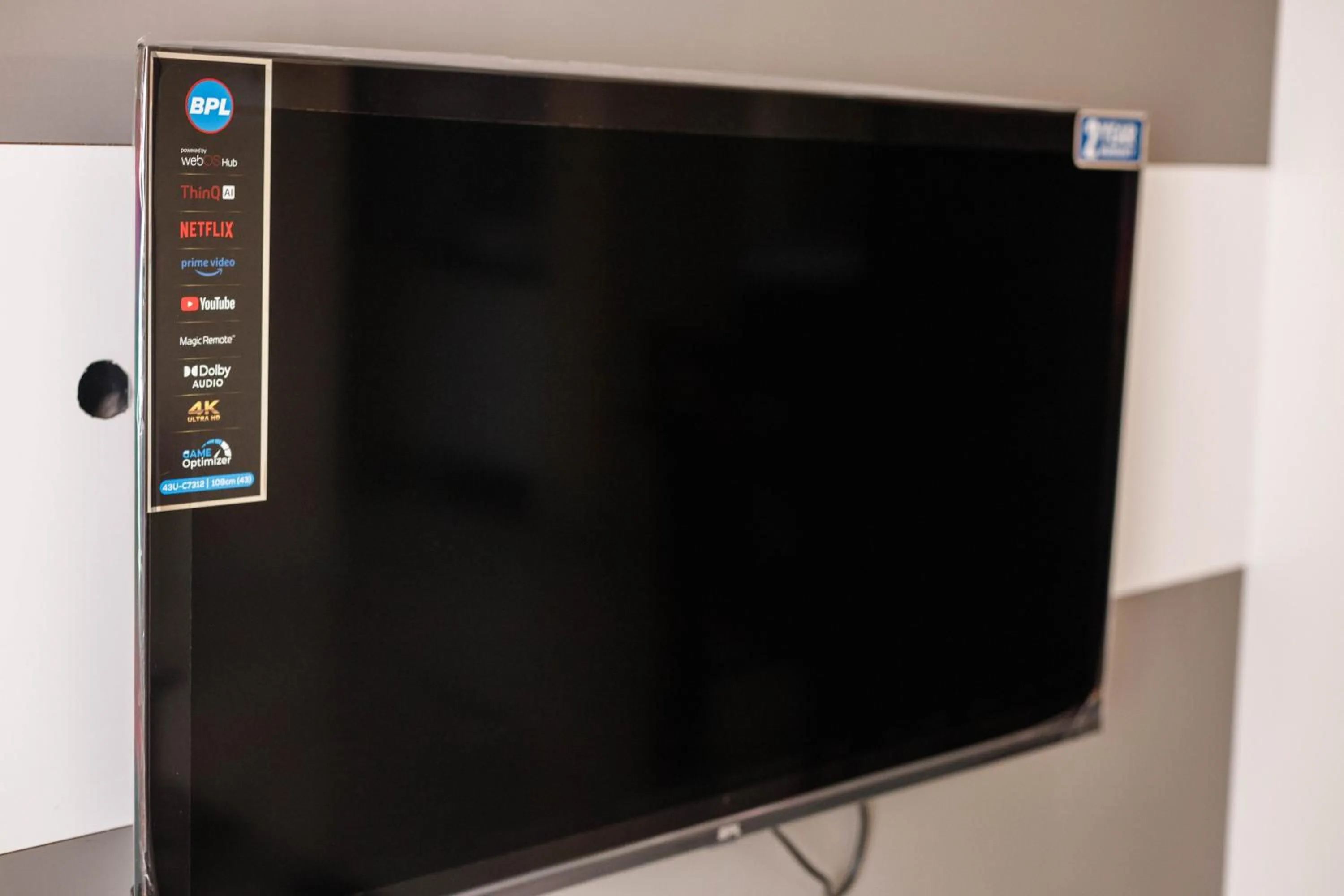 TV and multimedia in Pinnacle Serviced Apartments