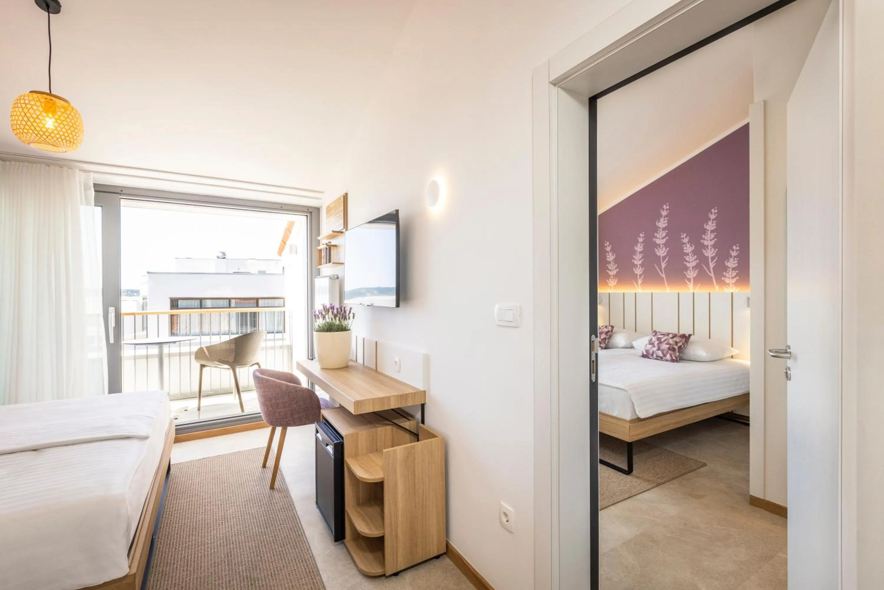 Photo of the whole room, Bed in Hotel Vile Park Premium