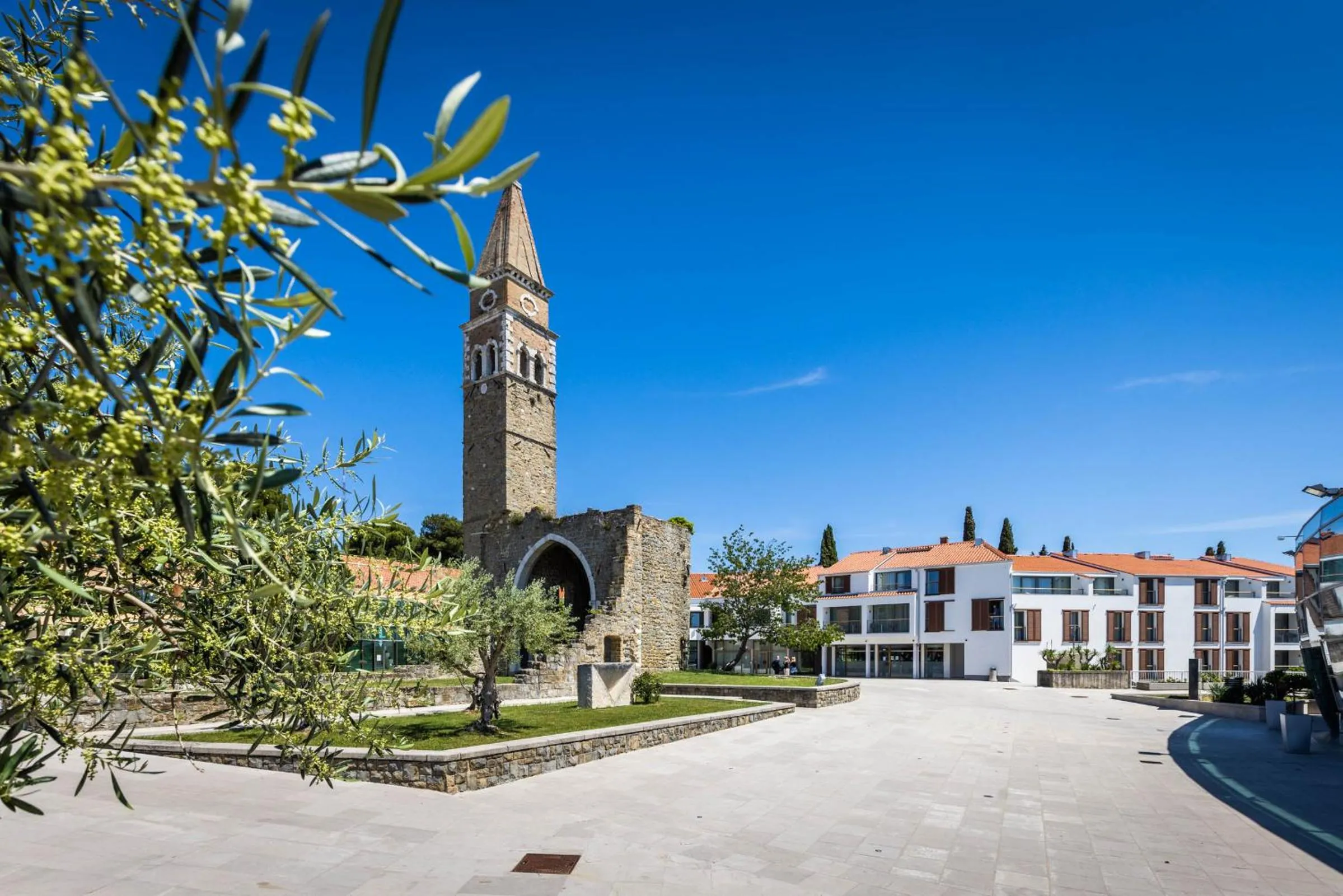 Property building in Hotel Vile Park Premium