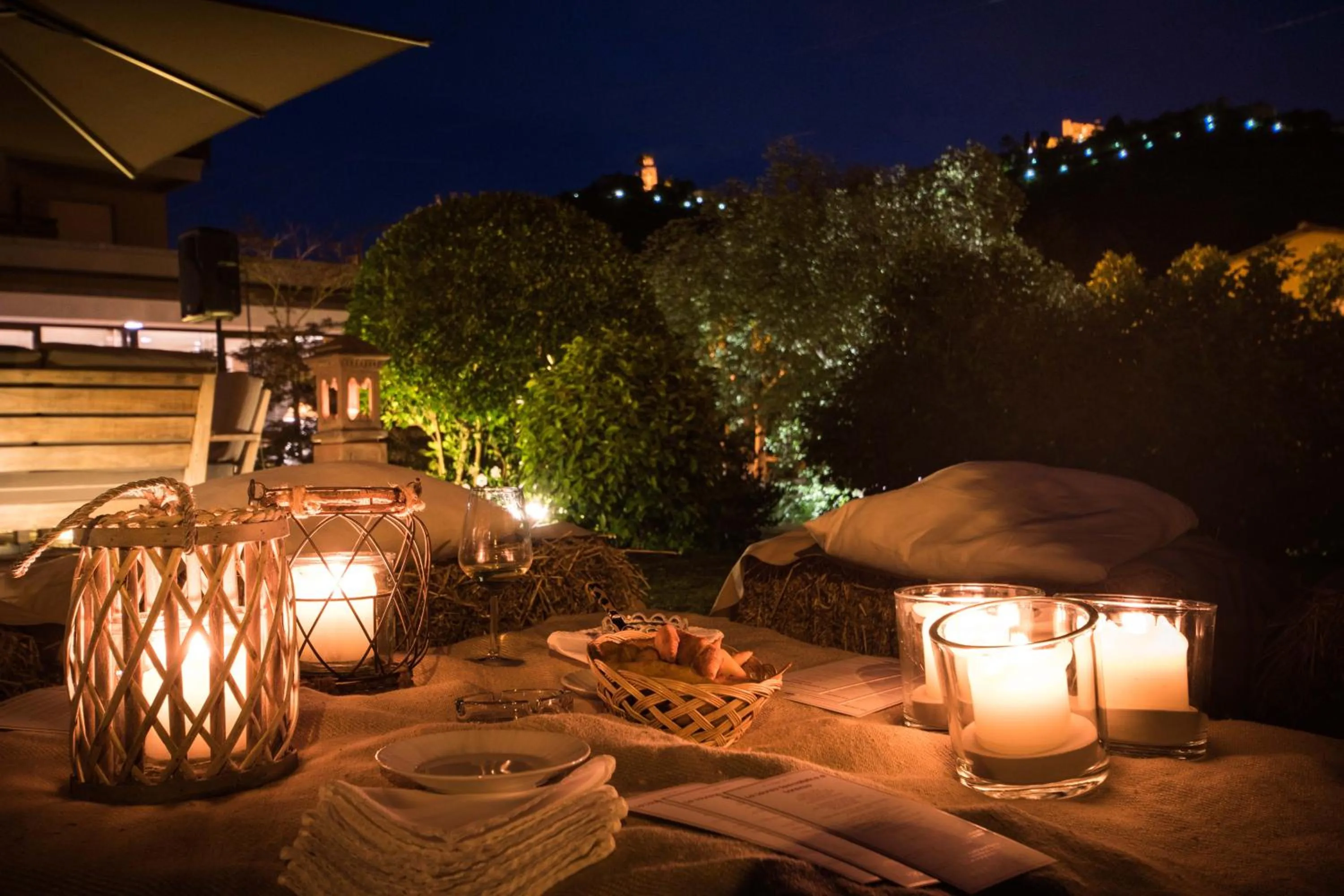 Patio in Hotel Michelangelo & Day SPA