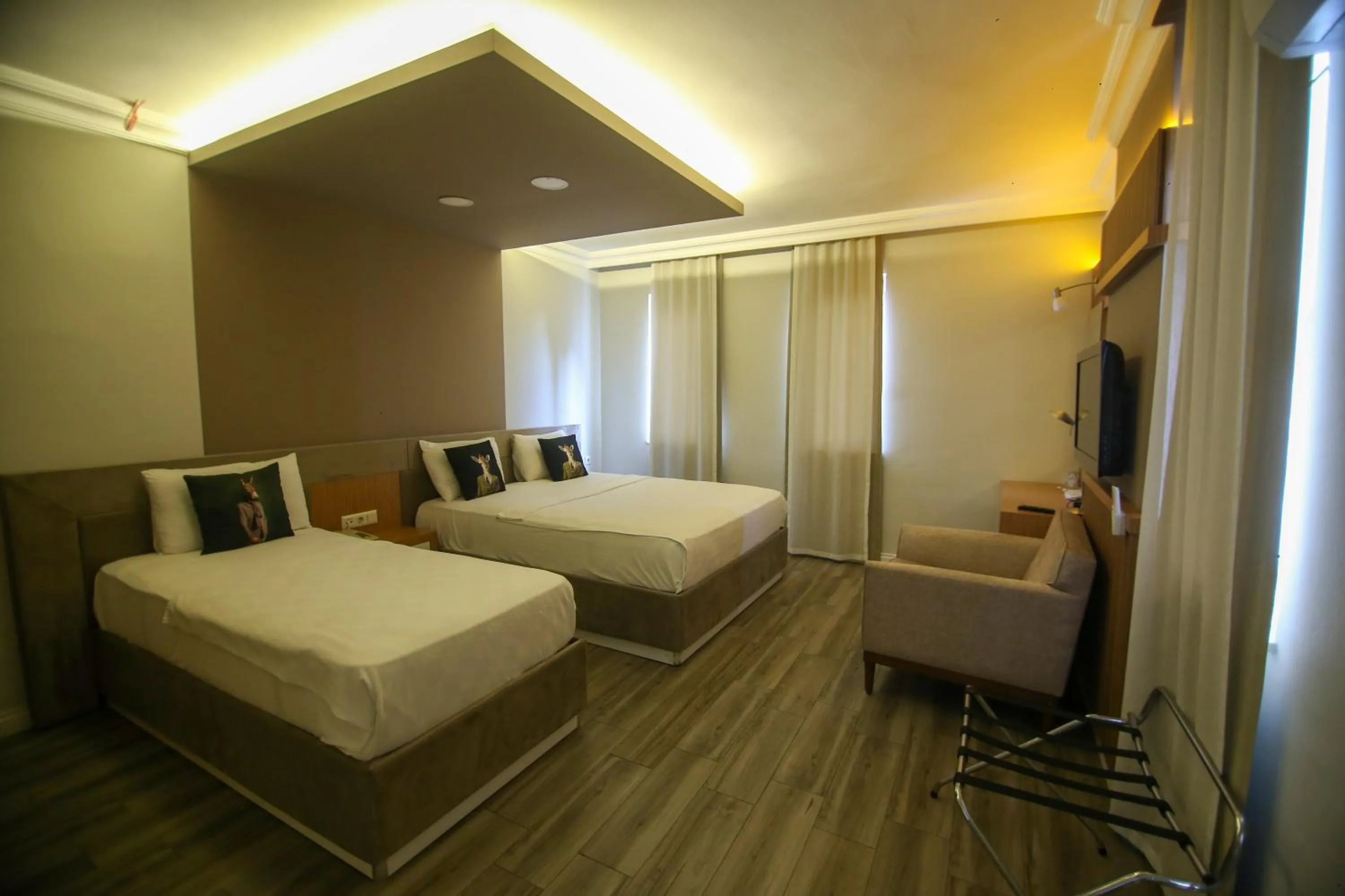 Photo of the whole room, Bed in ÇEVİK PALACE HOTEL