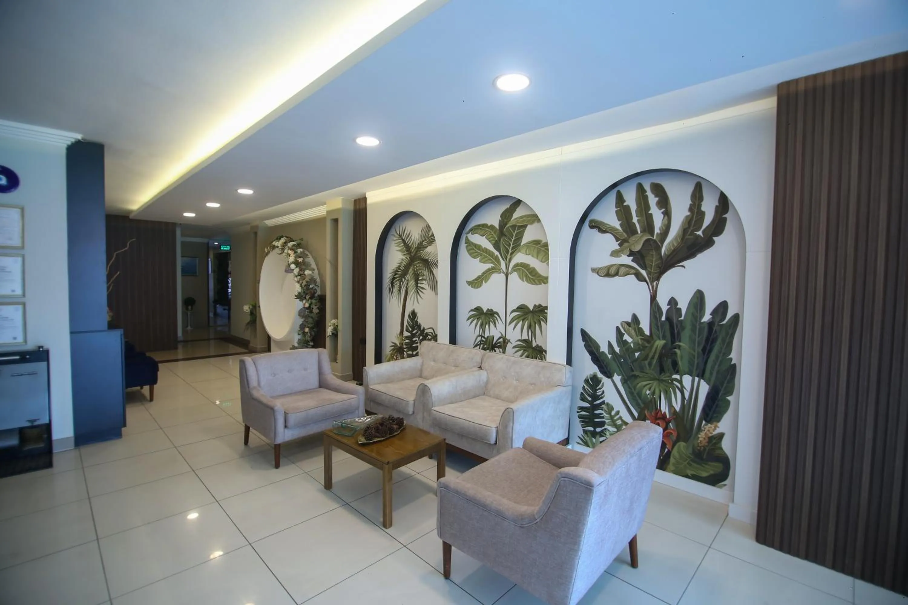 Lobby or reception in ÇEVİK PALACE HOTEL