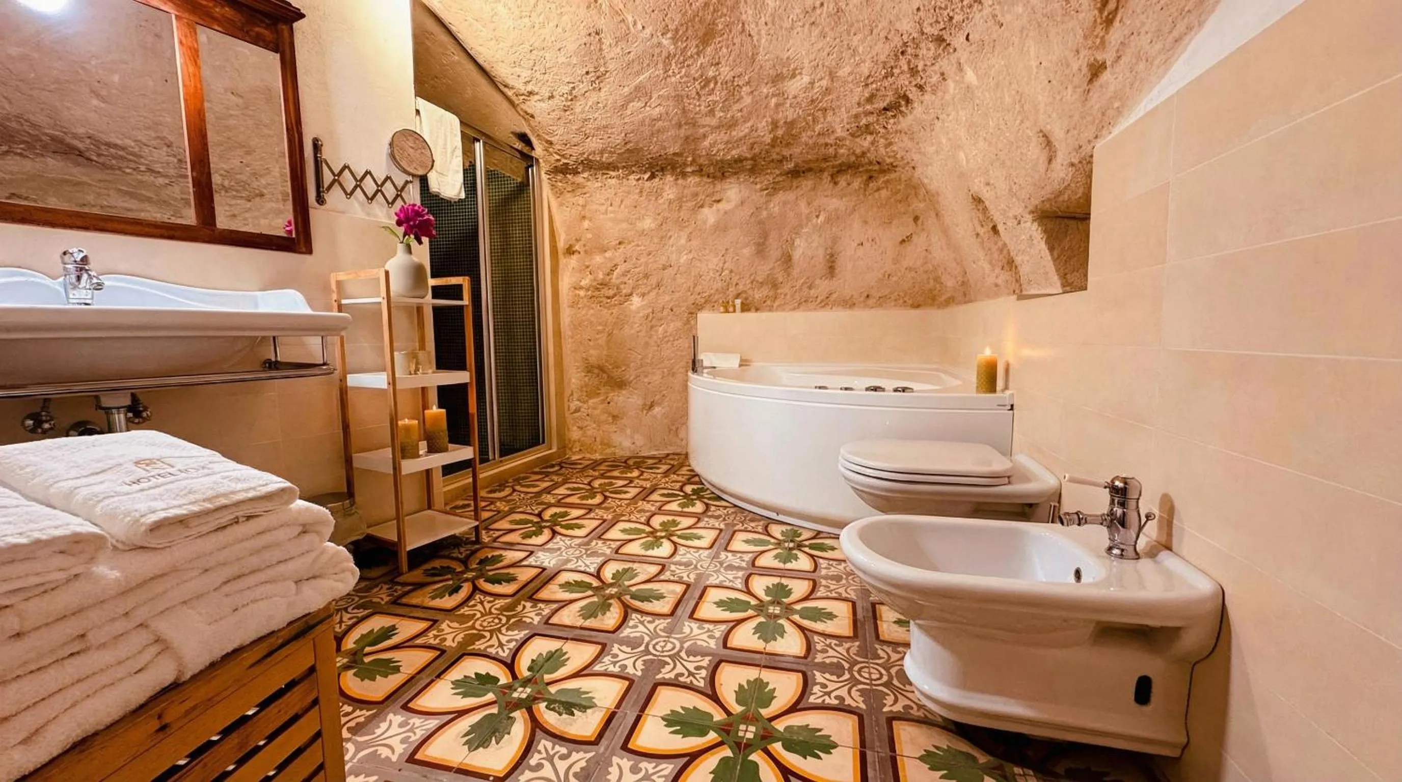 Shower in Hotel San Giorgio