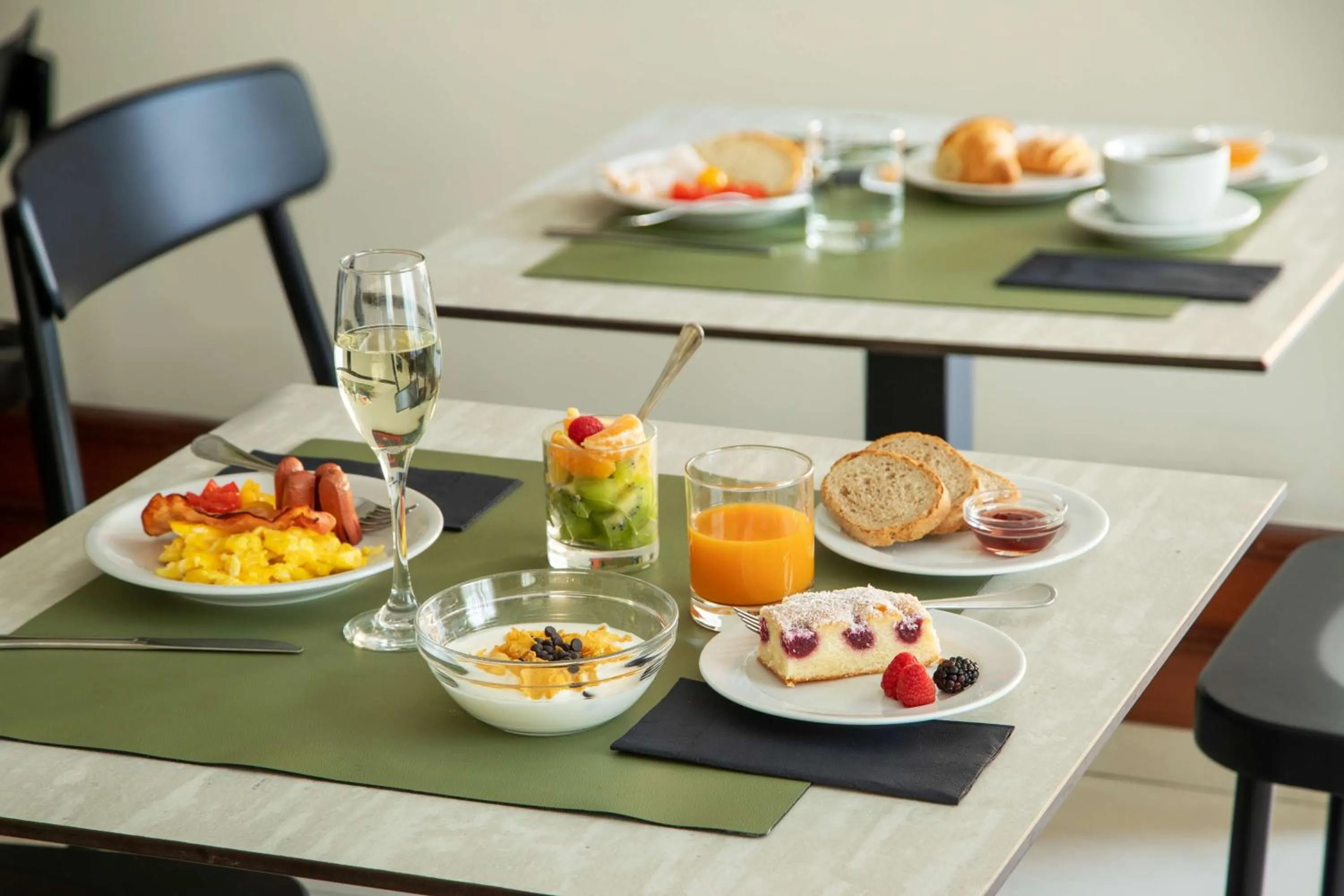 Breakfast in Best Western Hotel Viterbo