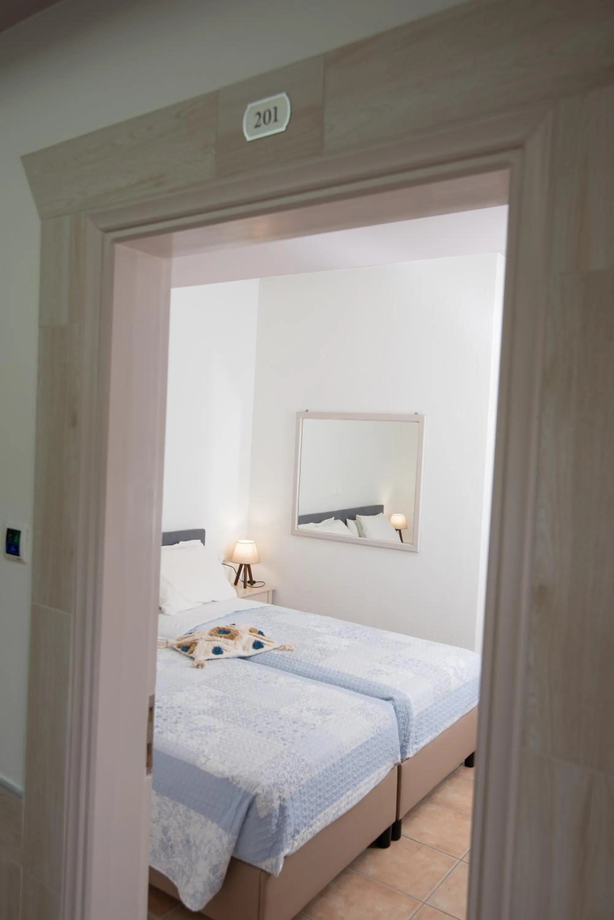 Facade/entrance, Bed in Tsaner Apartment and Rooms