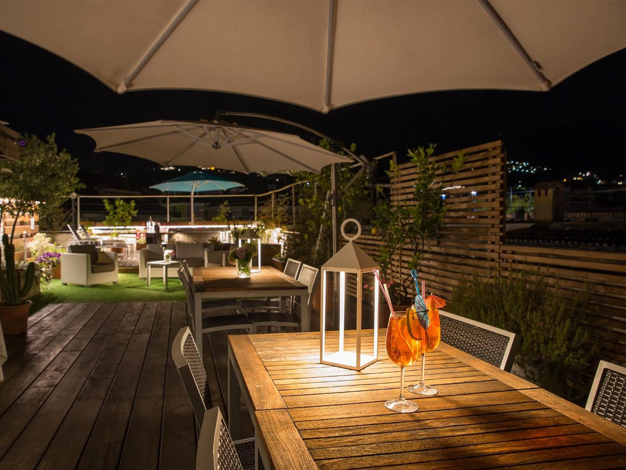 Balcony/Terrace in Hotel Tigullio Et De Milan