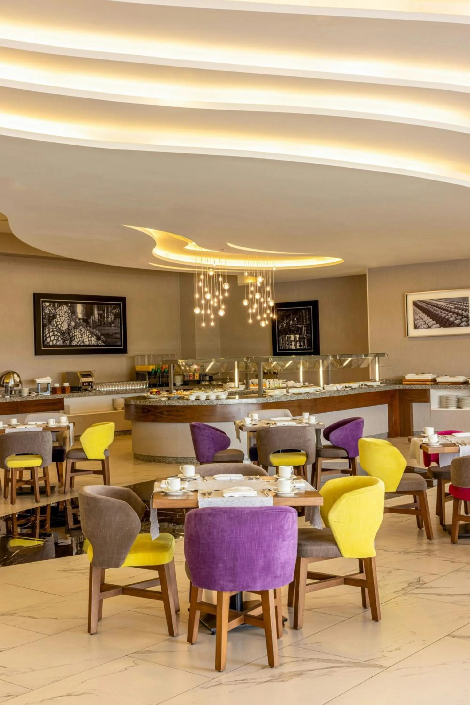 Restaurant/places to eat in Sheraton Guadalajara Expo