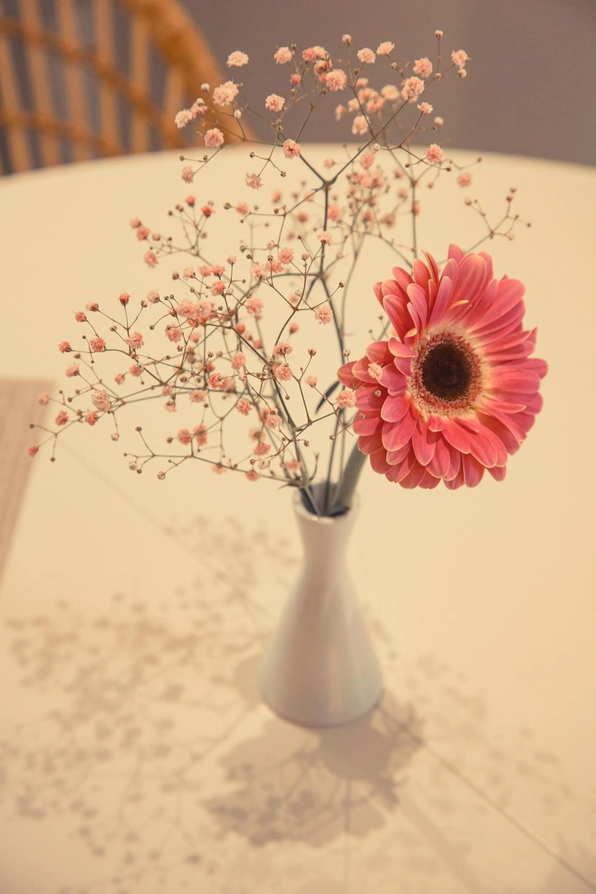 Decorative detail in IO Luxury Pool & Hot Tub Suites