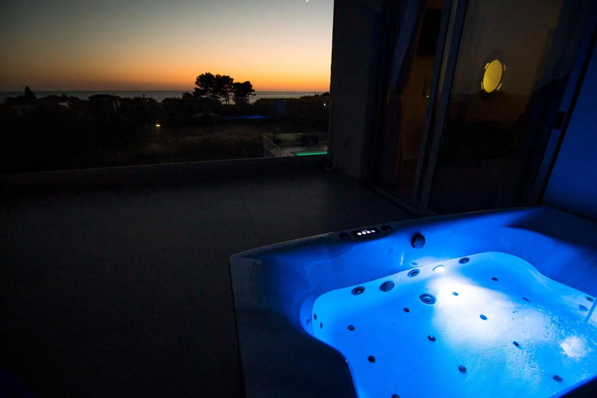 Night in IO Luxury Pool & Hot Tub Suites