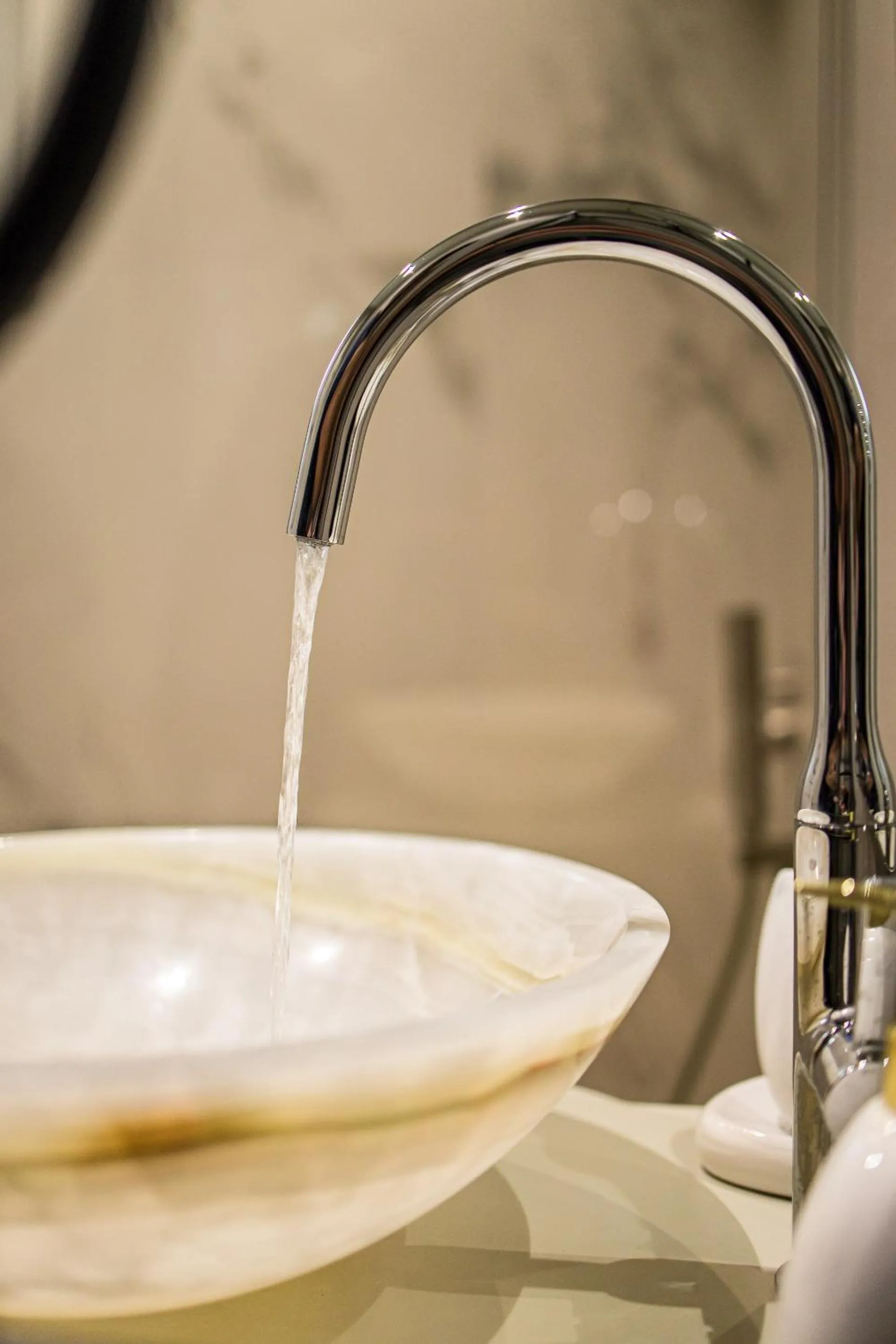 Bathroom in IO Luxury Pool & Hot Tub Suites