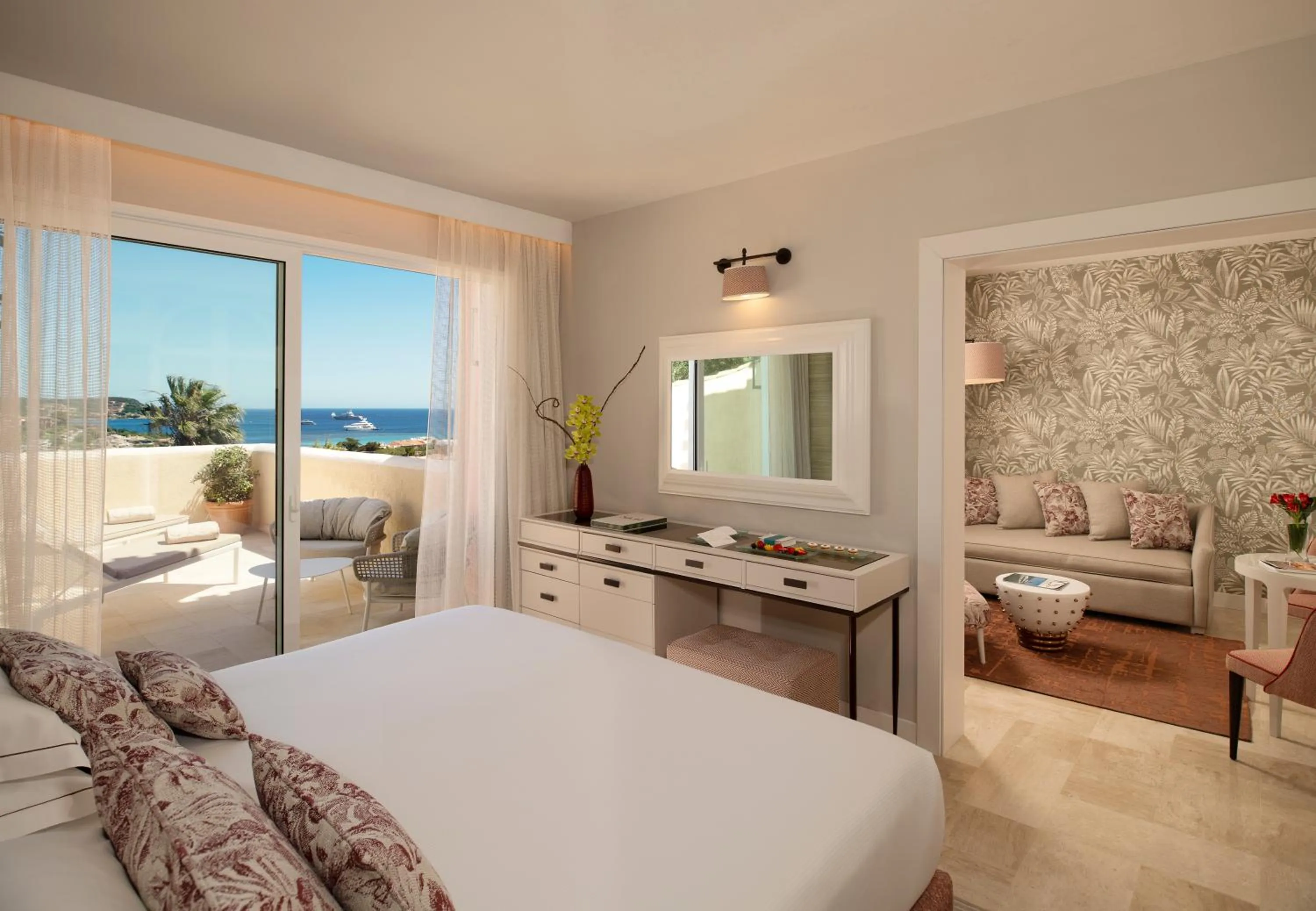 Living room, Bed in CPH | Pevero Hotel