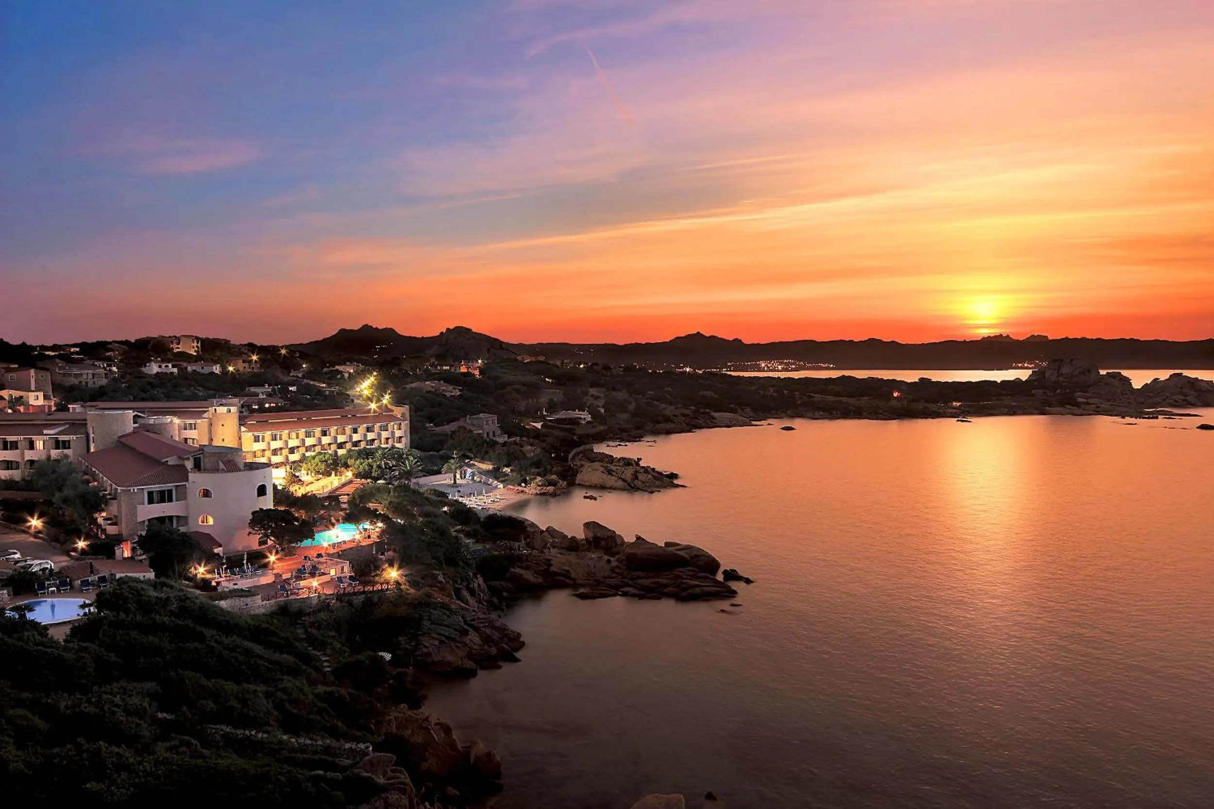 Beach in Grand Hotel Smeraldo Beach