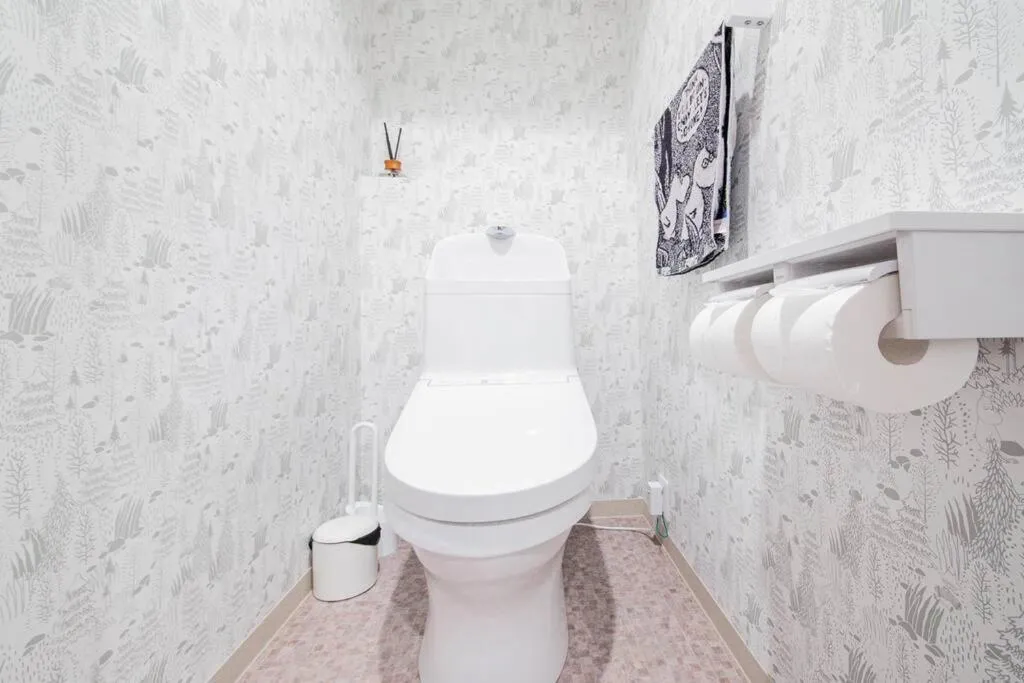 Toilet in THE BLAUBAUM TOYA