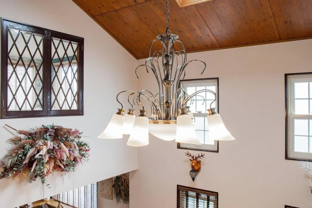 Decorative detail in THE BLAUBAUM TOYA