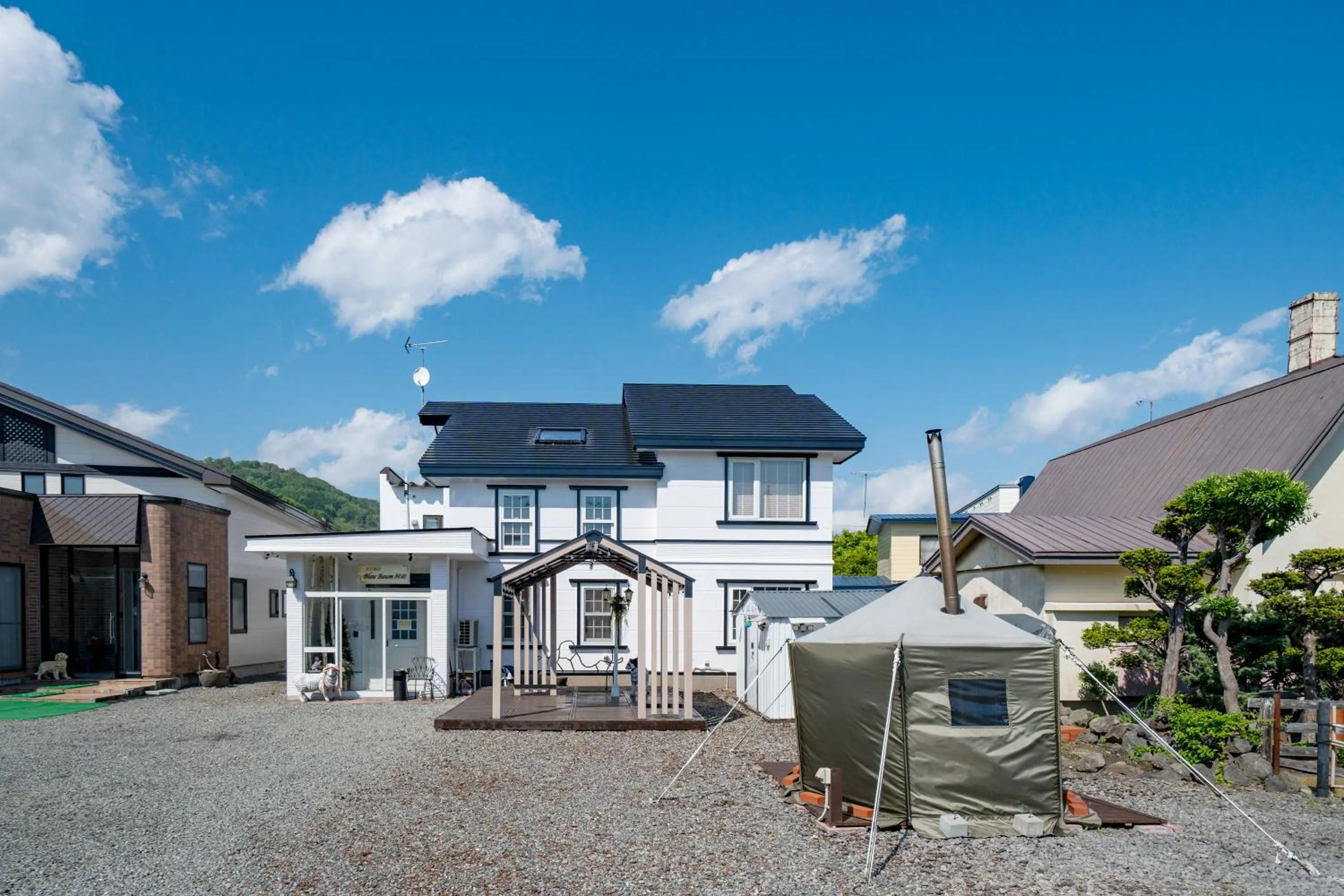 Property building in THE BLAUBAUM TOYA