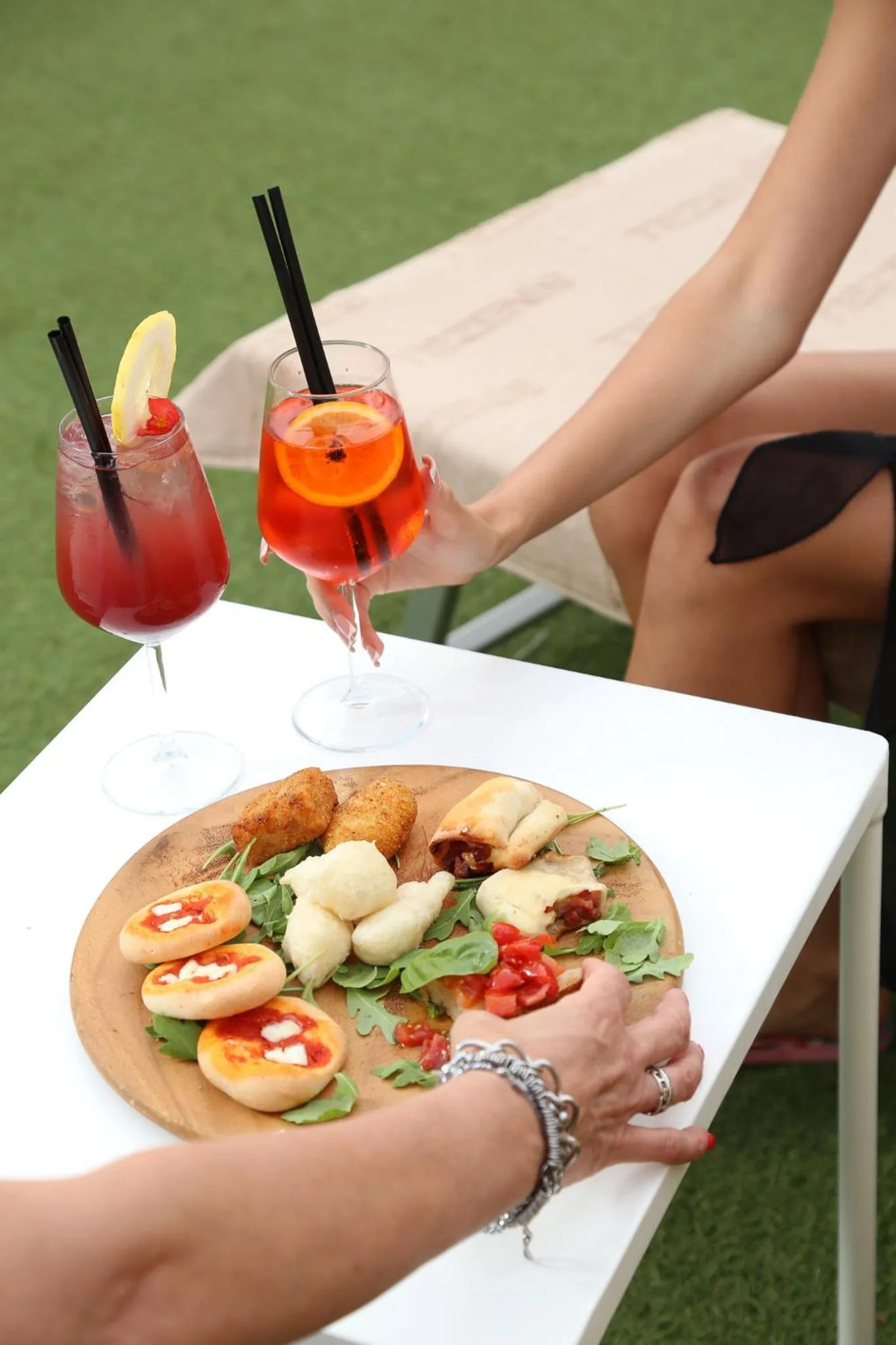 Swimming pool in Ranch Palace Hotel