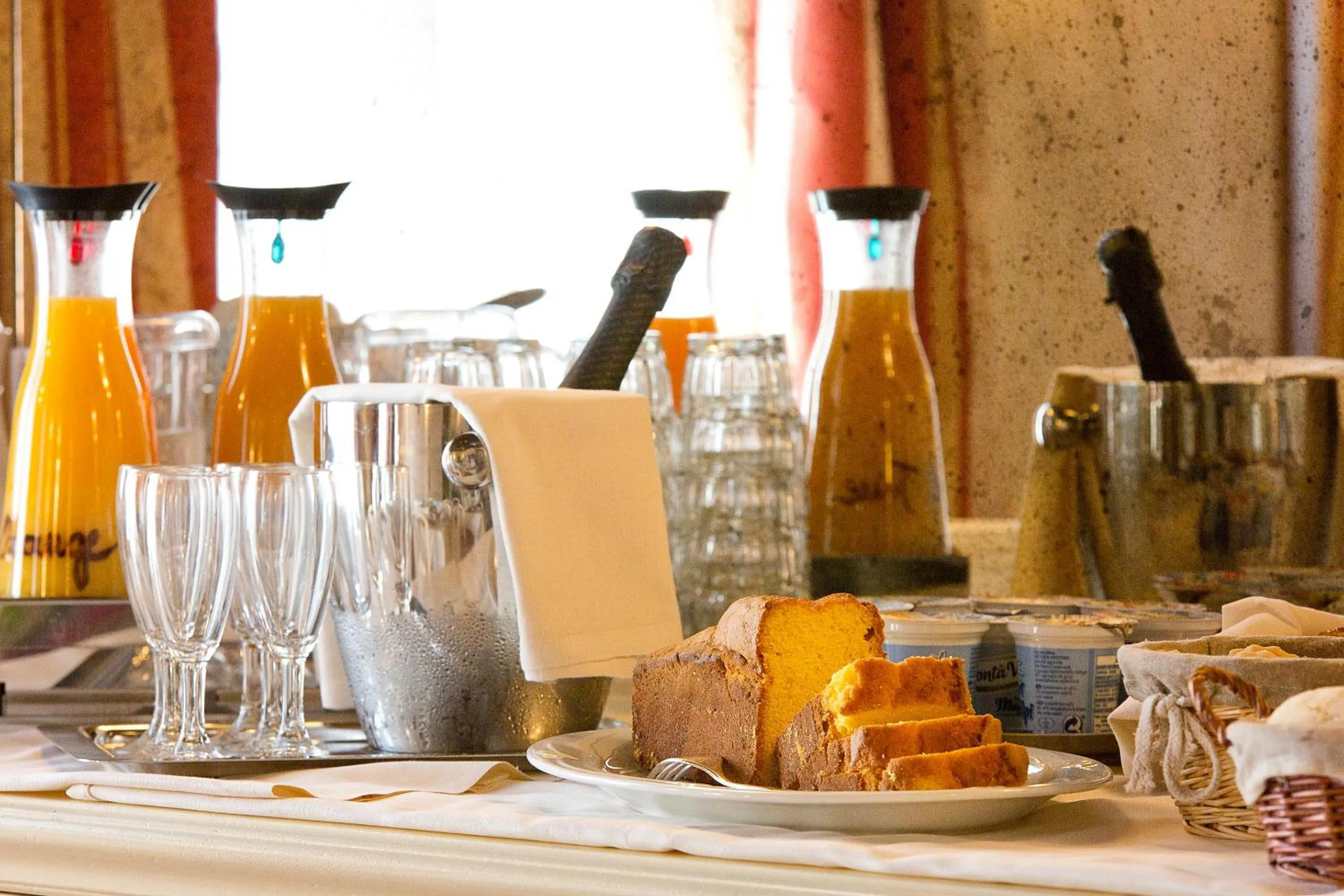 Alcoholic drinks in Ca' San Polo - Ferretti Hotels Collection