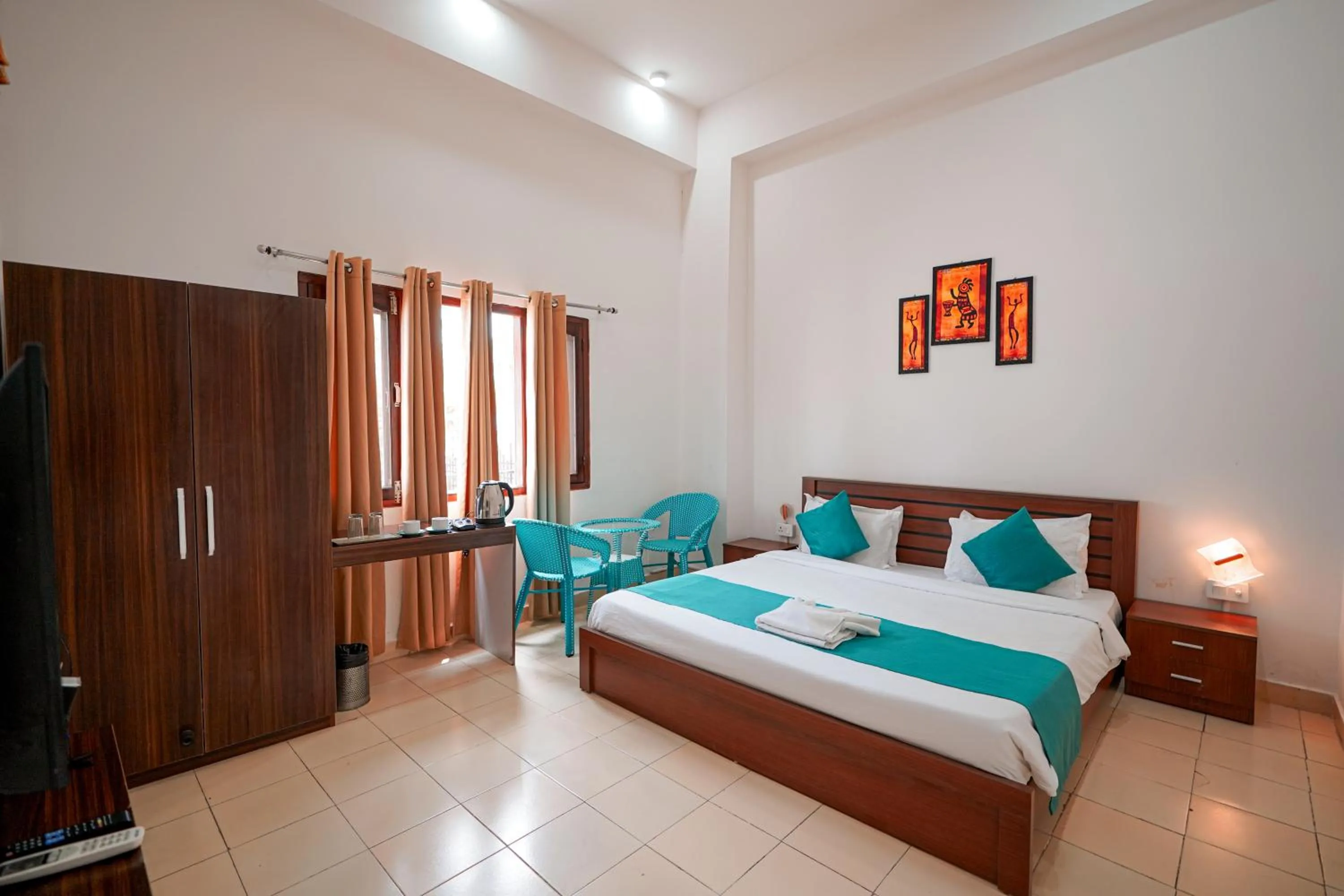 Bed in The Naga Rishikesh