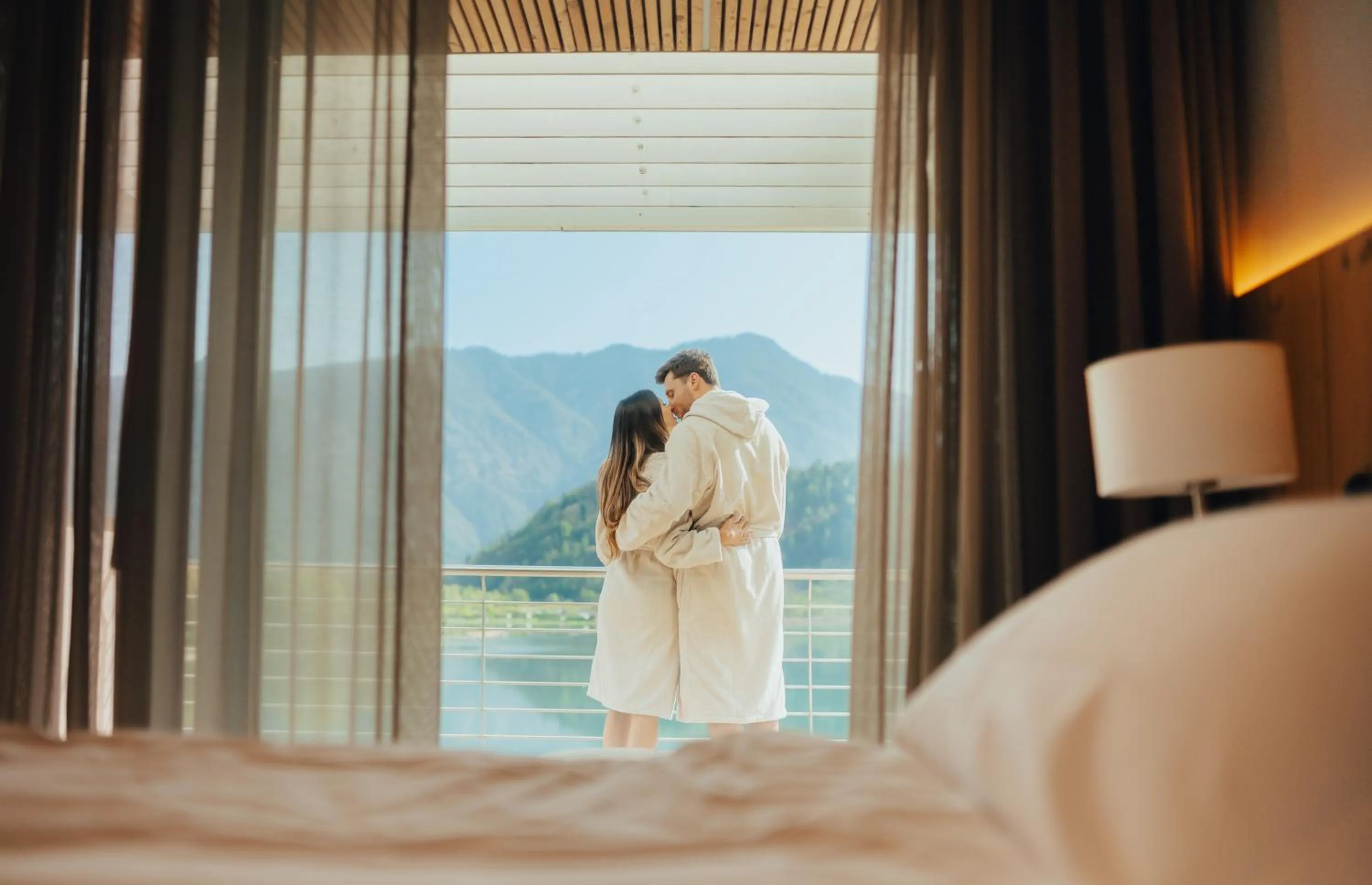 People, Bed in Parc Hotel Du Lac